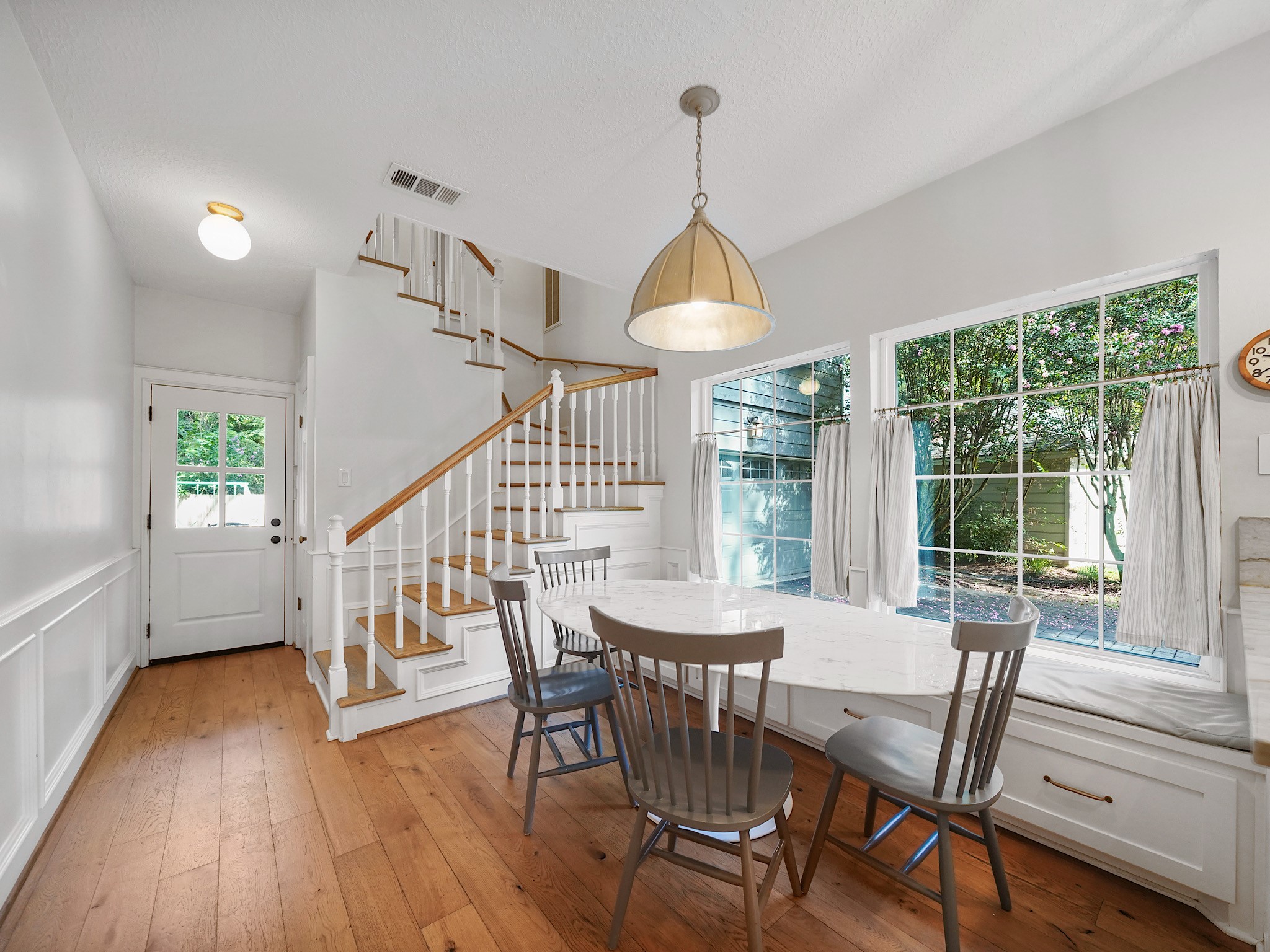 28 Mellow Leaf Court Property Photo 16