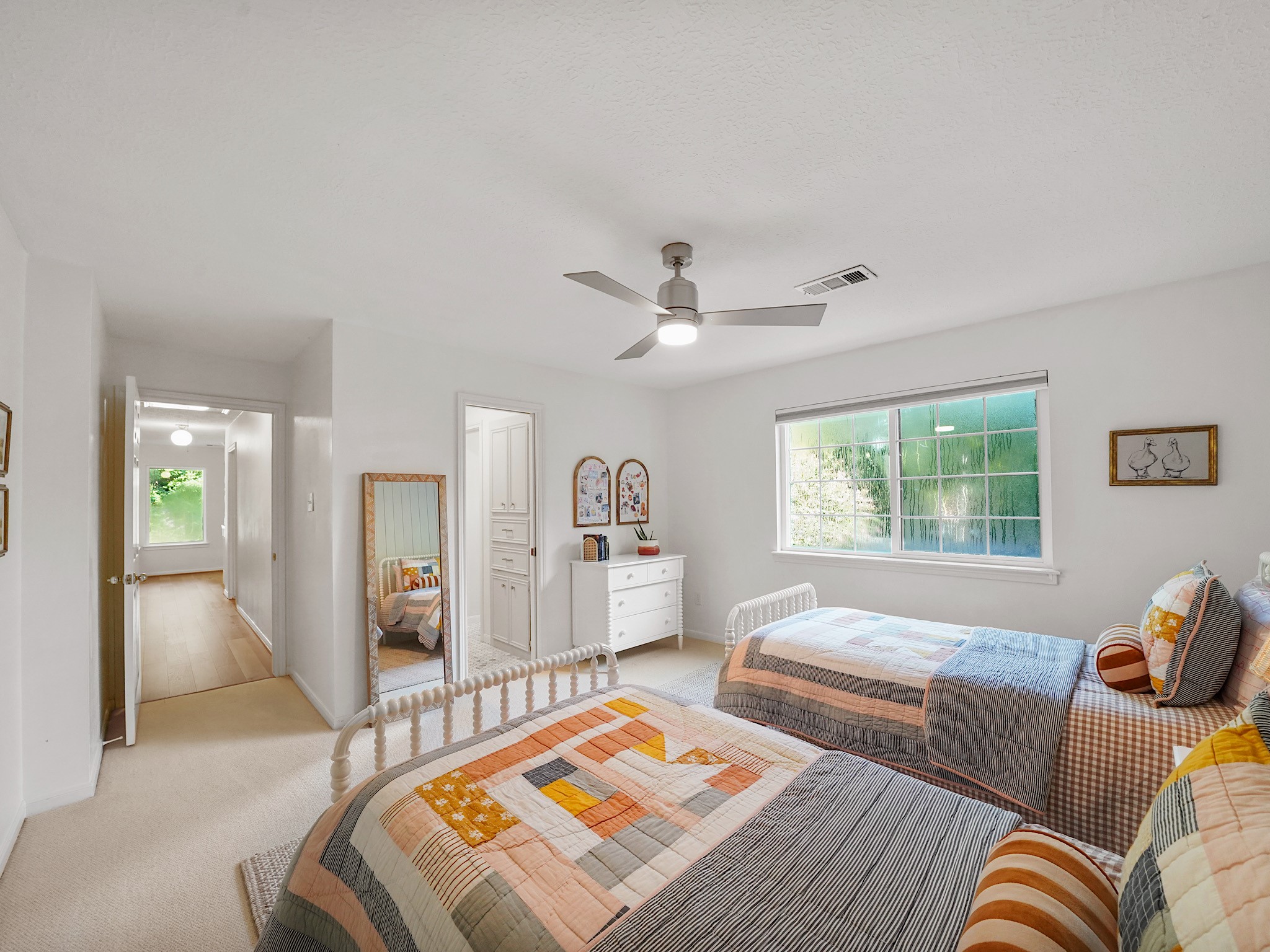 28 Mellow Leaf Court Property Photo 34