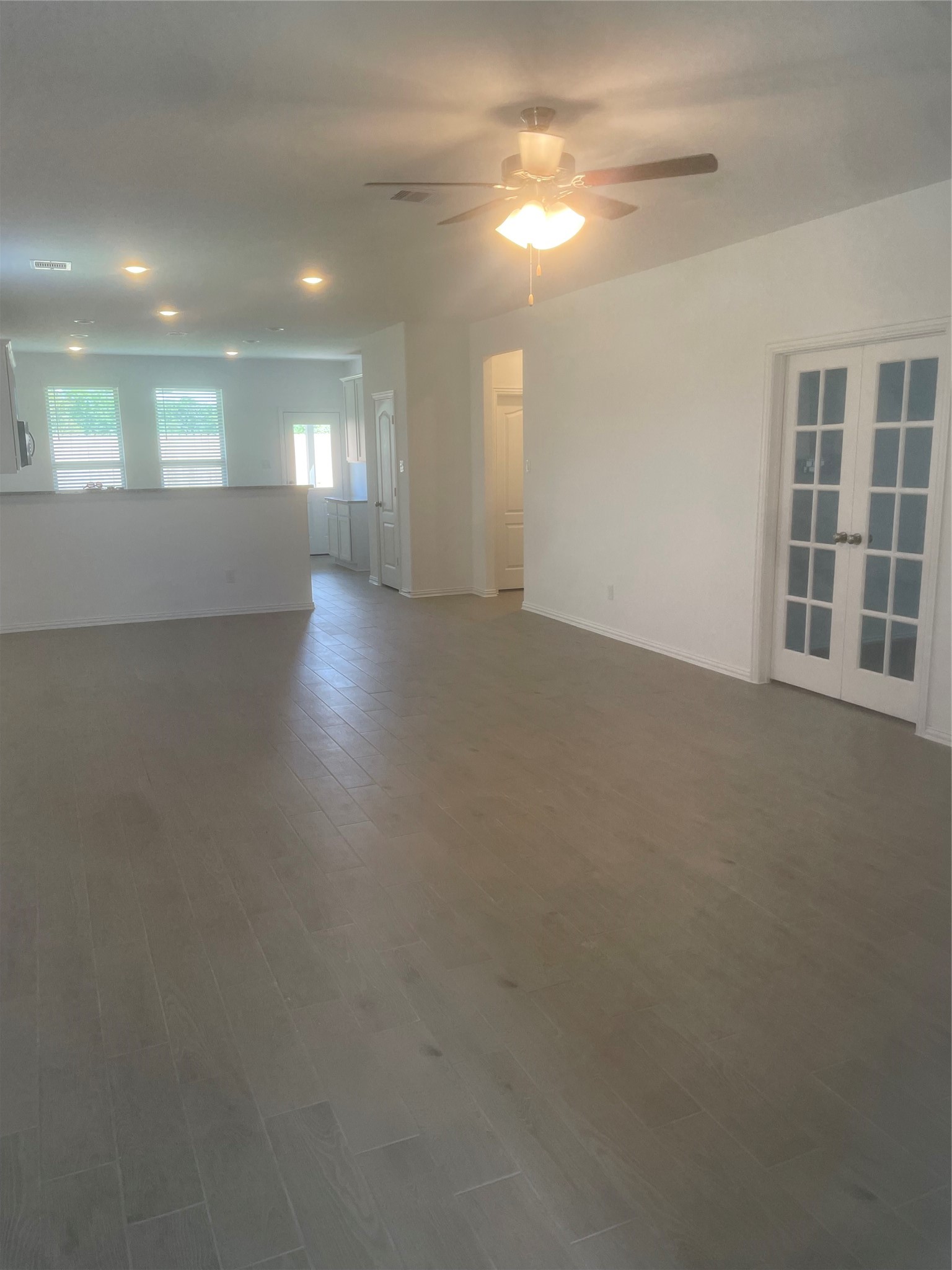 8111 Royal Palm Ct Property Photo 12