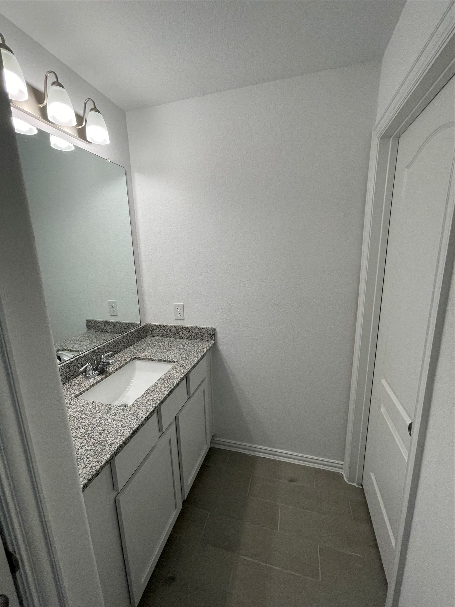 8111 Royal Palm Ct Property Photo 32