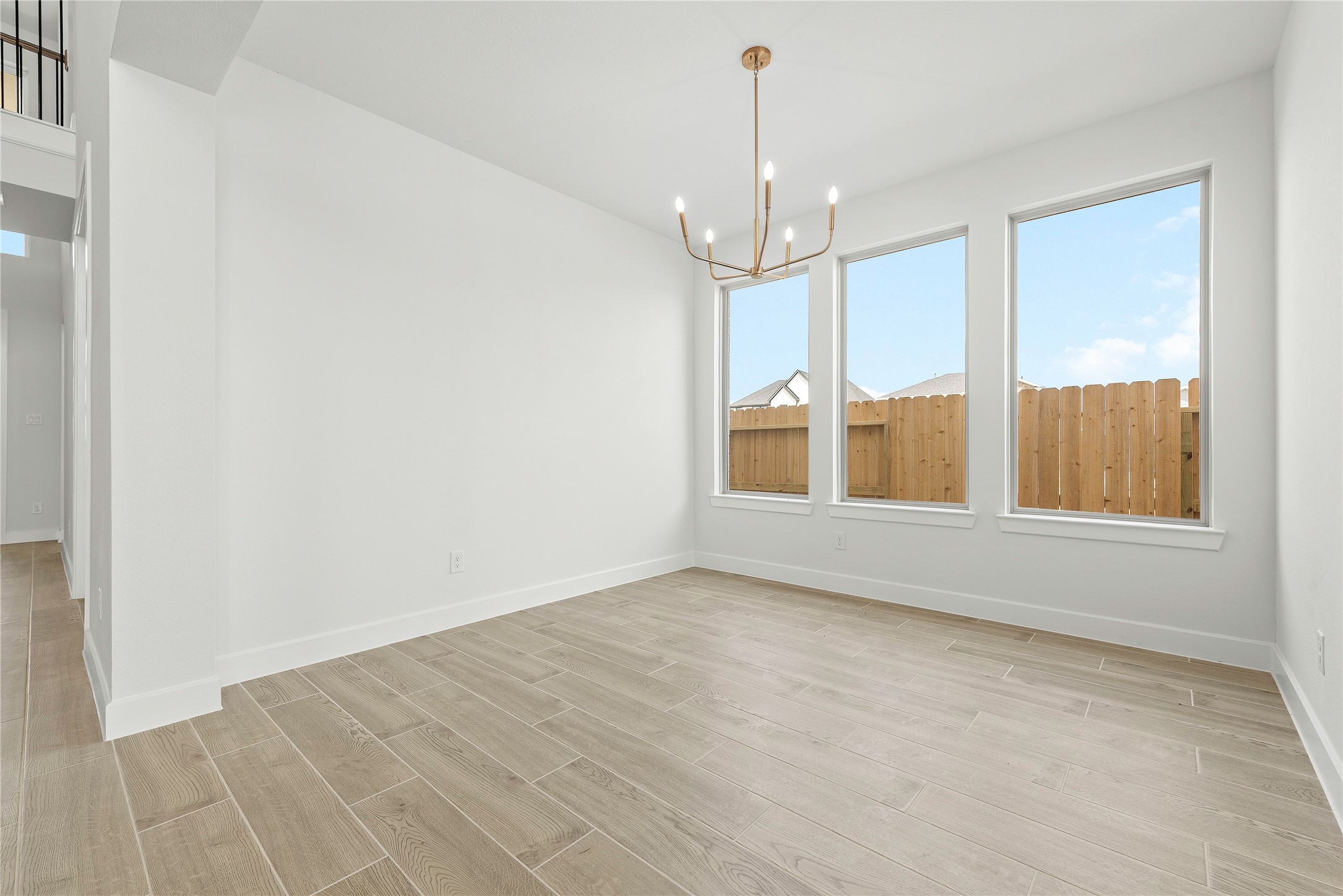 5538 Bermuda Sands Drive Property Photo 8