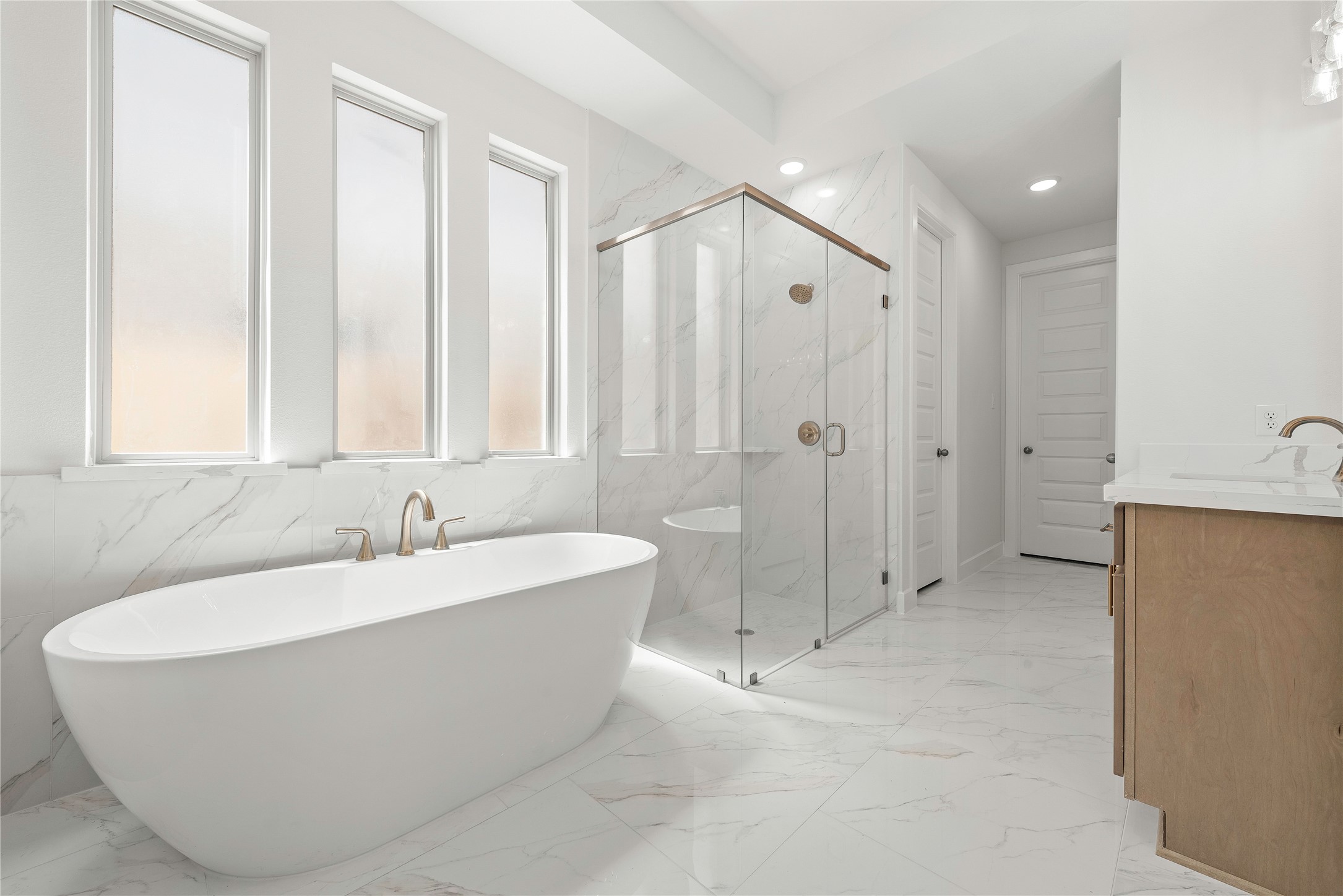 5538 Bermuda Sands Drive Property Photo 10