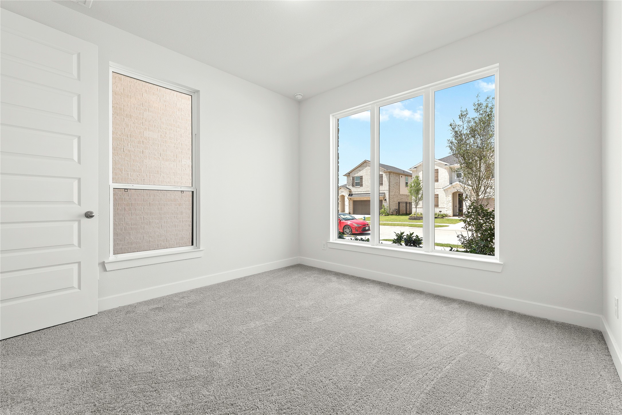 5538 Bermuda Sands Drive Property Photo 14