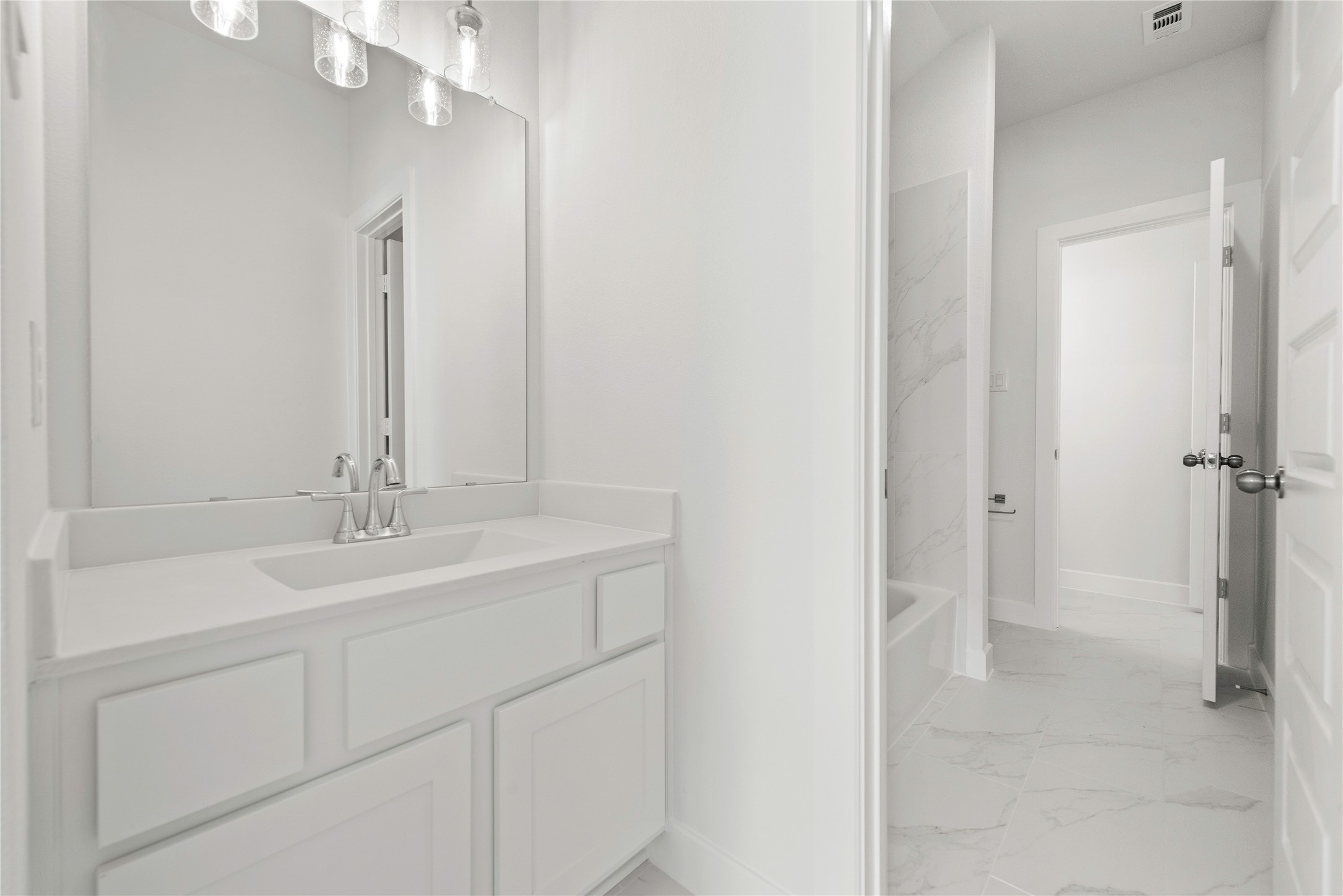 5538 Bermuda Sands Drive Property Photo 22