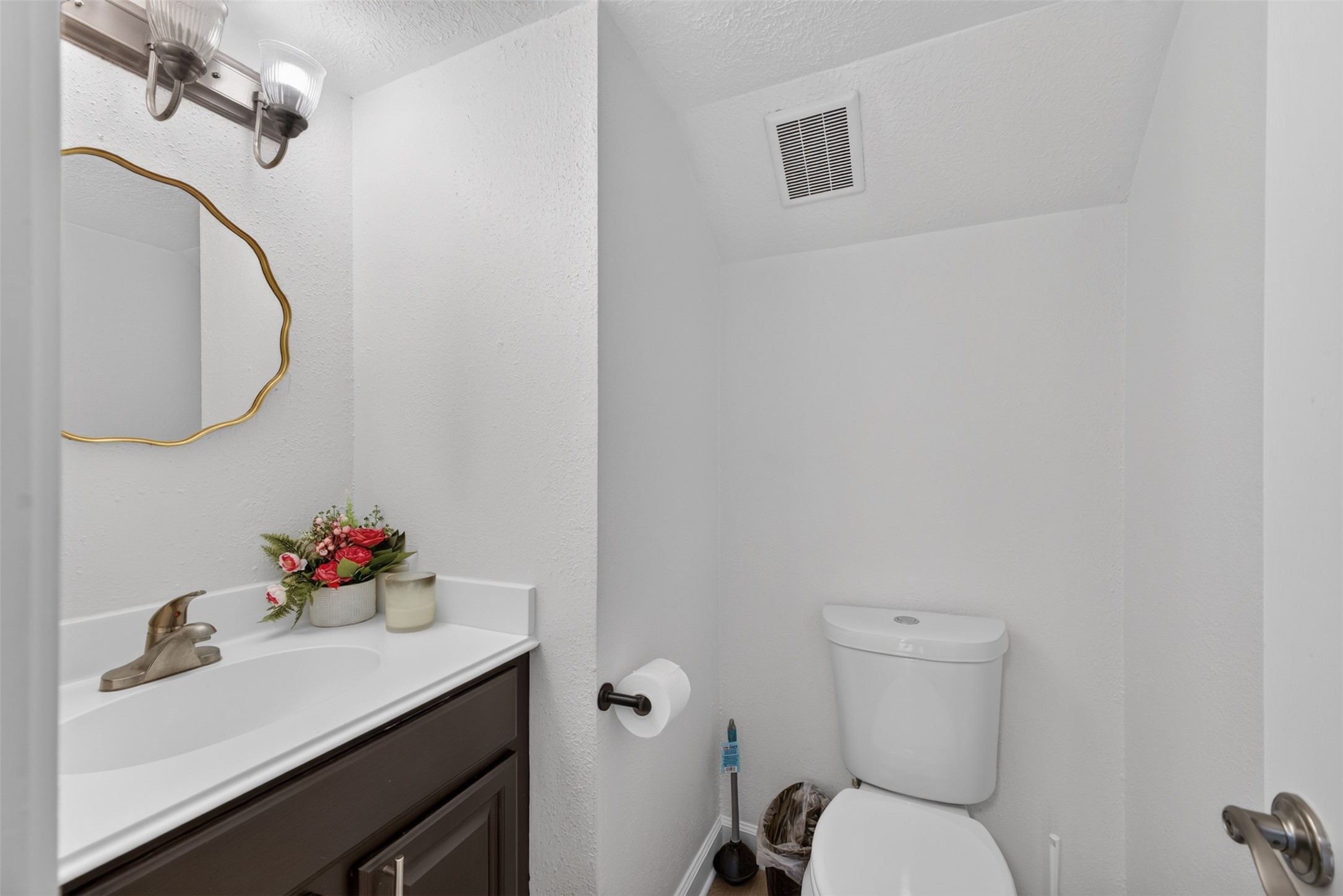 1808 Palo Duro Street Property Photo 12