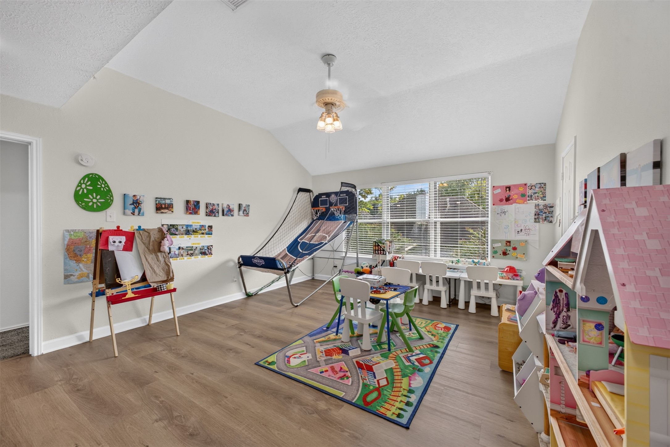 1808 Palo Duro Street Property Photo 18
