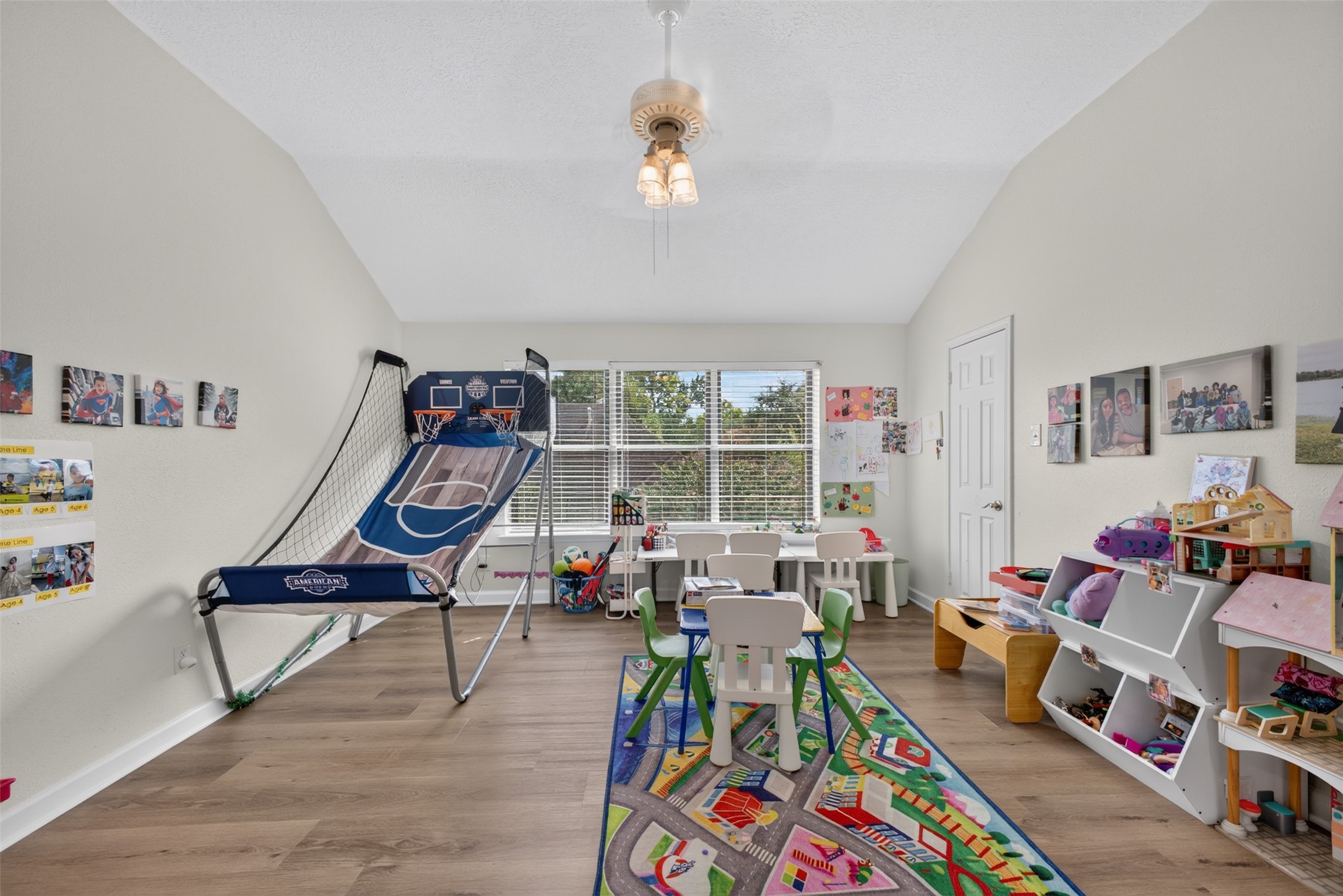 1808 Palo Duro Street Property Photo 19