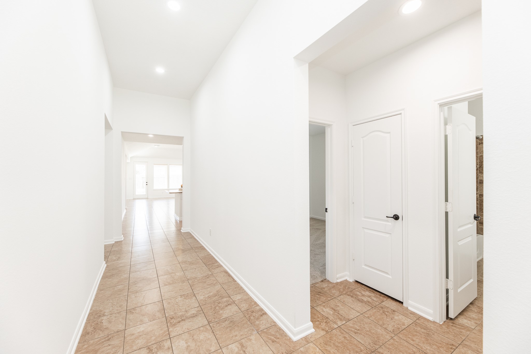 26306 Julia Manor Drive Property Photo 6