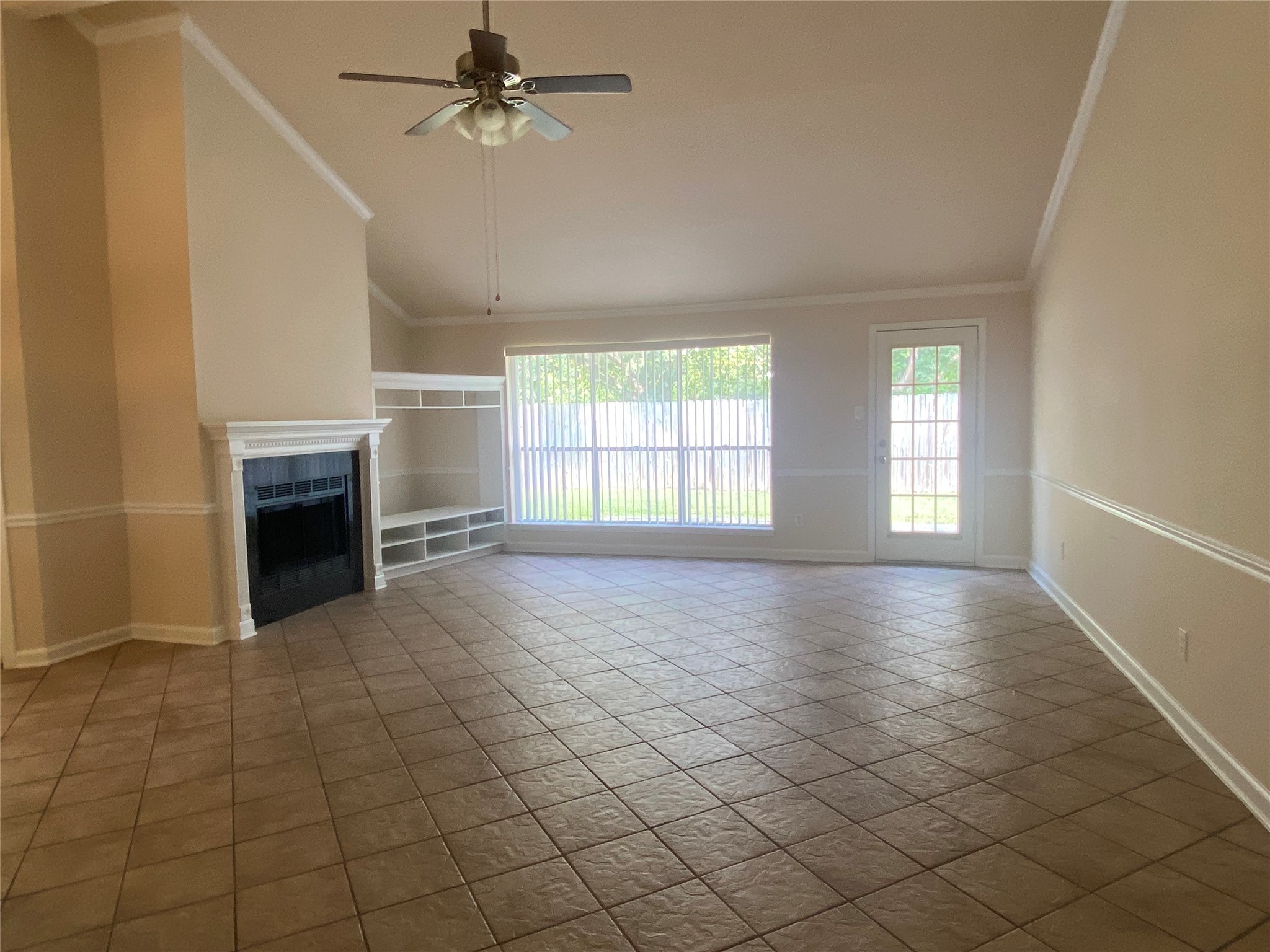 2214 S Ferrisburg Court Property Photo 3