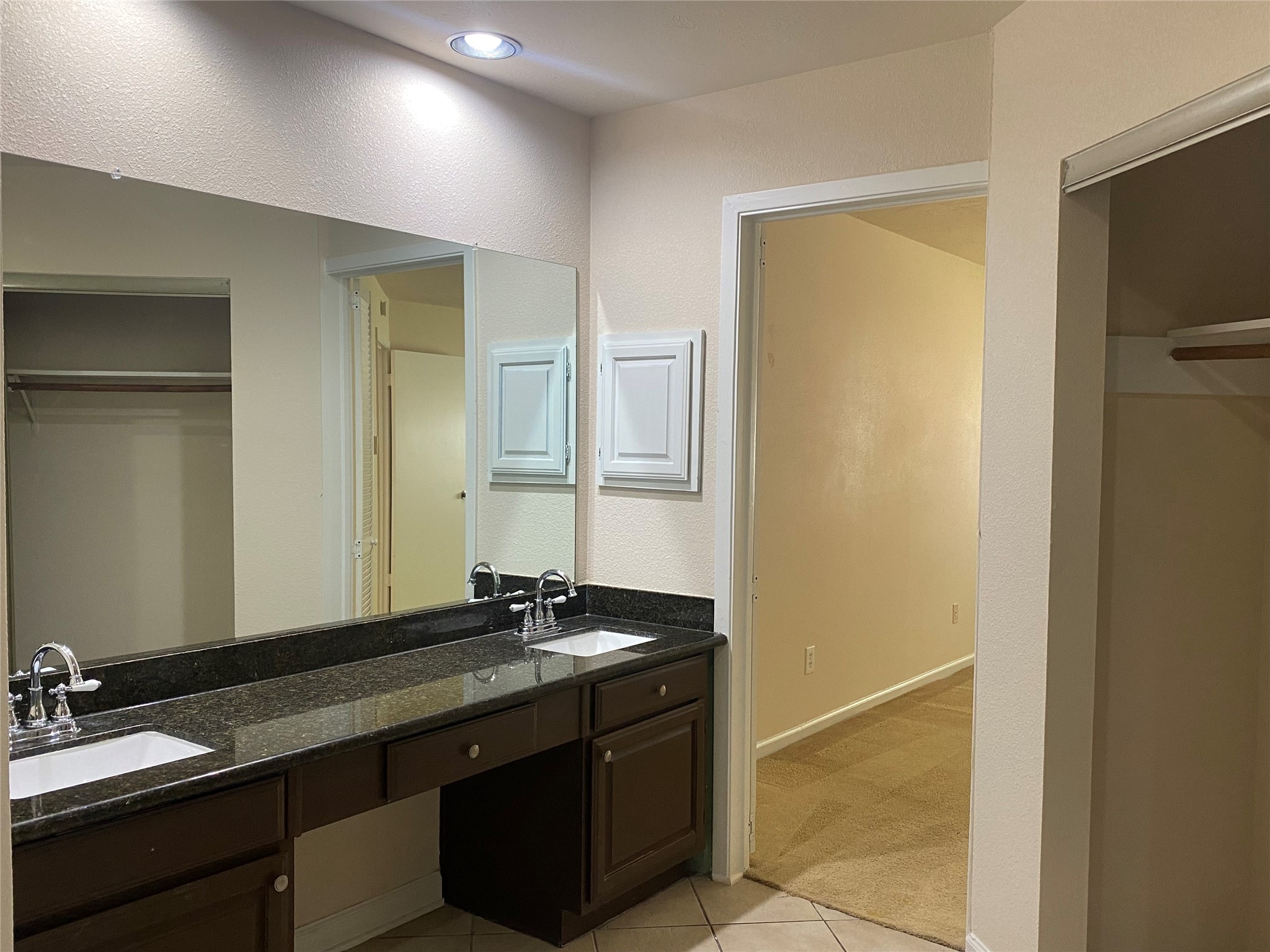 2214 S Ferrisburg Court Property Photo 10