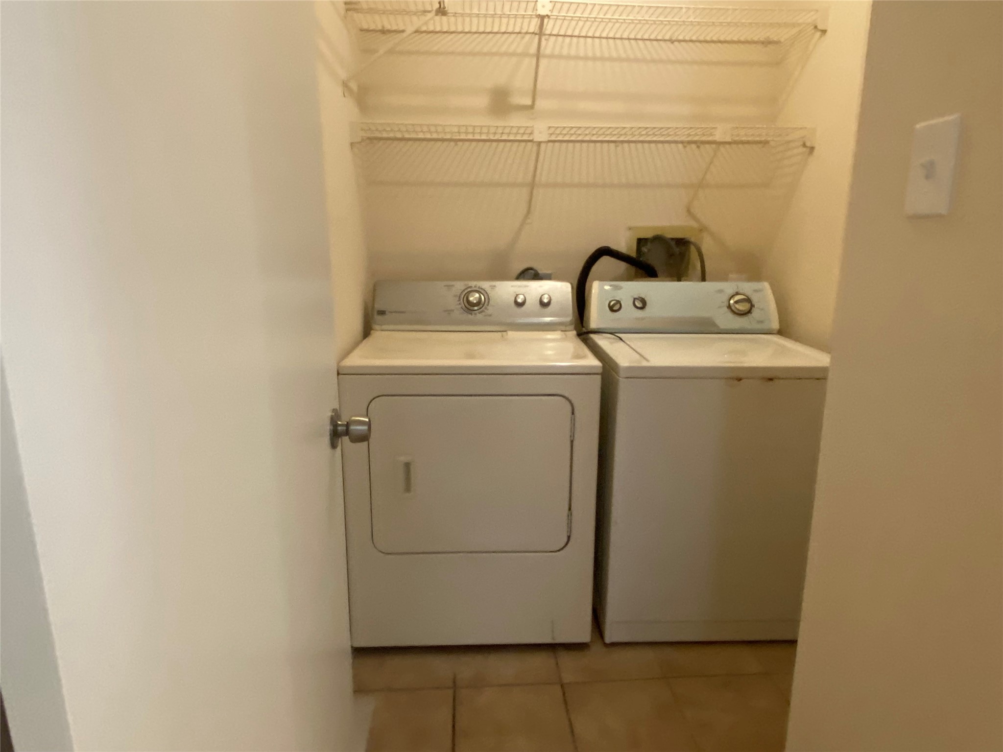 2214 S Ferrisburg Court Property Photo 19