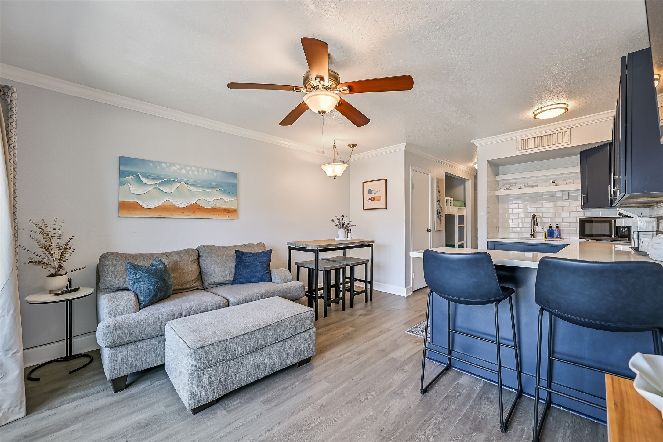 6300 Seawall Boulevard 3225 Property Photo 1