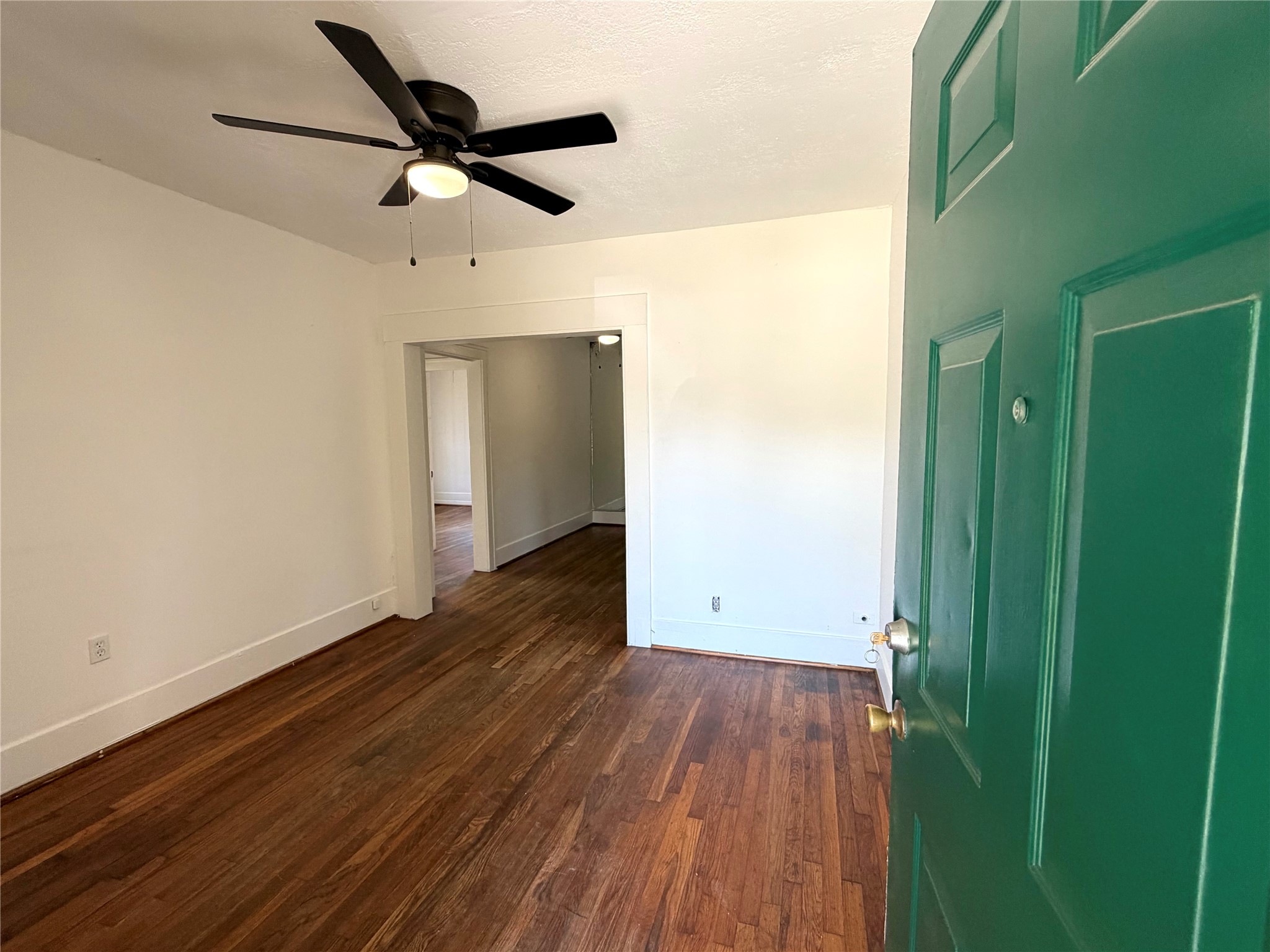 1125 Usener Street Property Photo 6