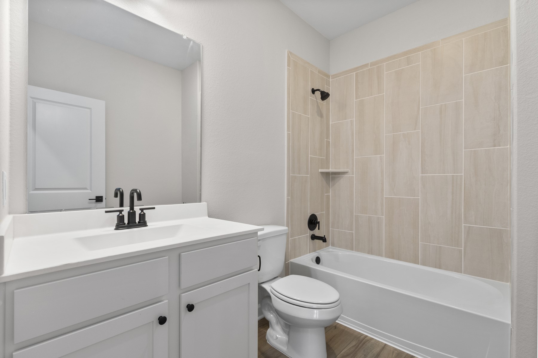 1126 Campside Drive Property Photo 14