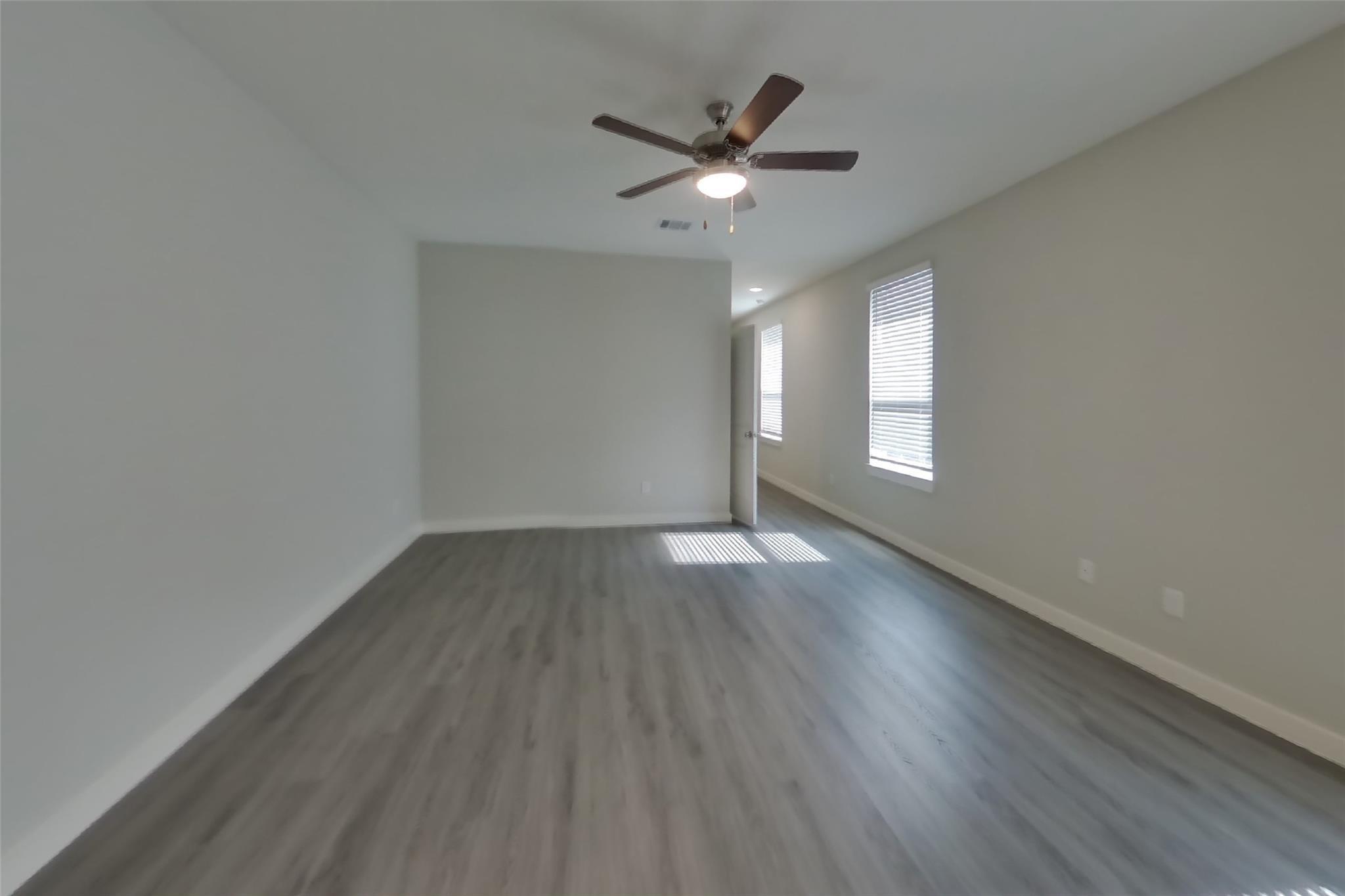 23631 Gibson Forest Drive Property Photo 3