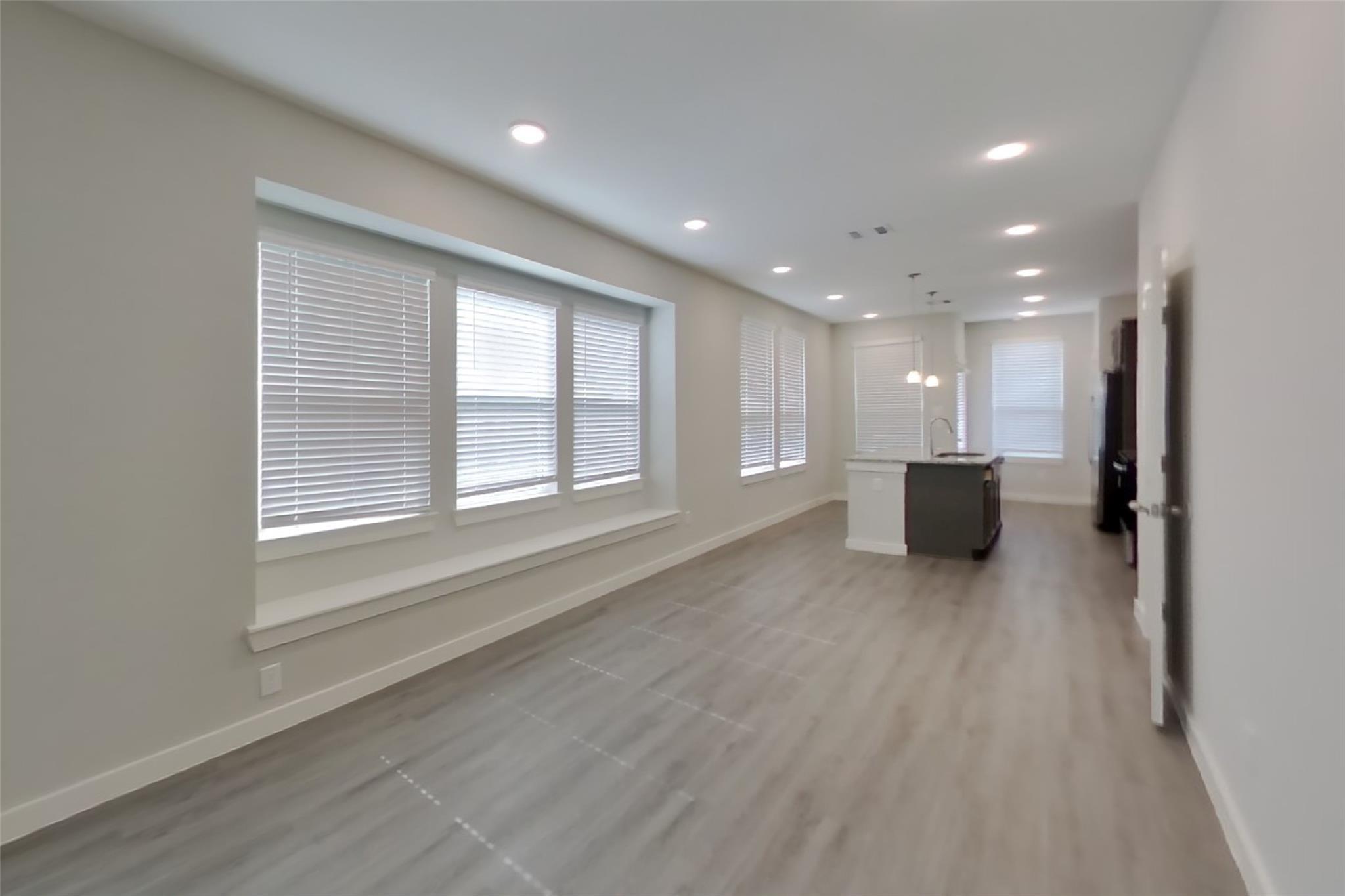 23631 Gibson Forest Drive Property Photo 4