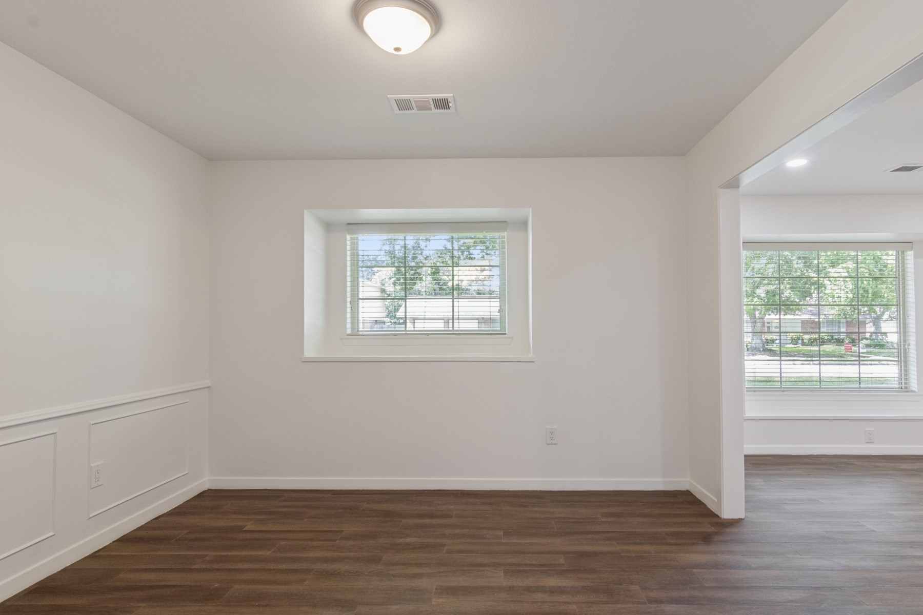 5647 Lymbar Drive Property Photo 6