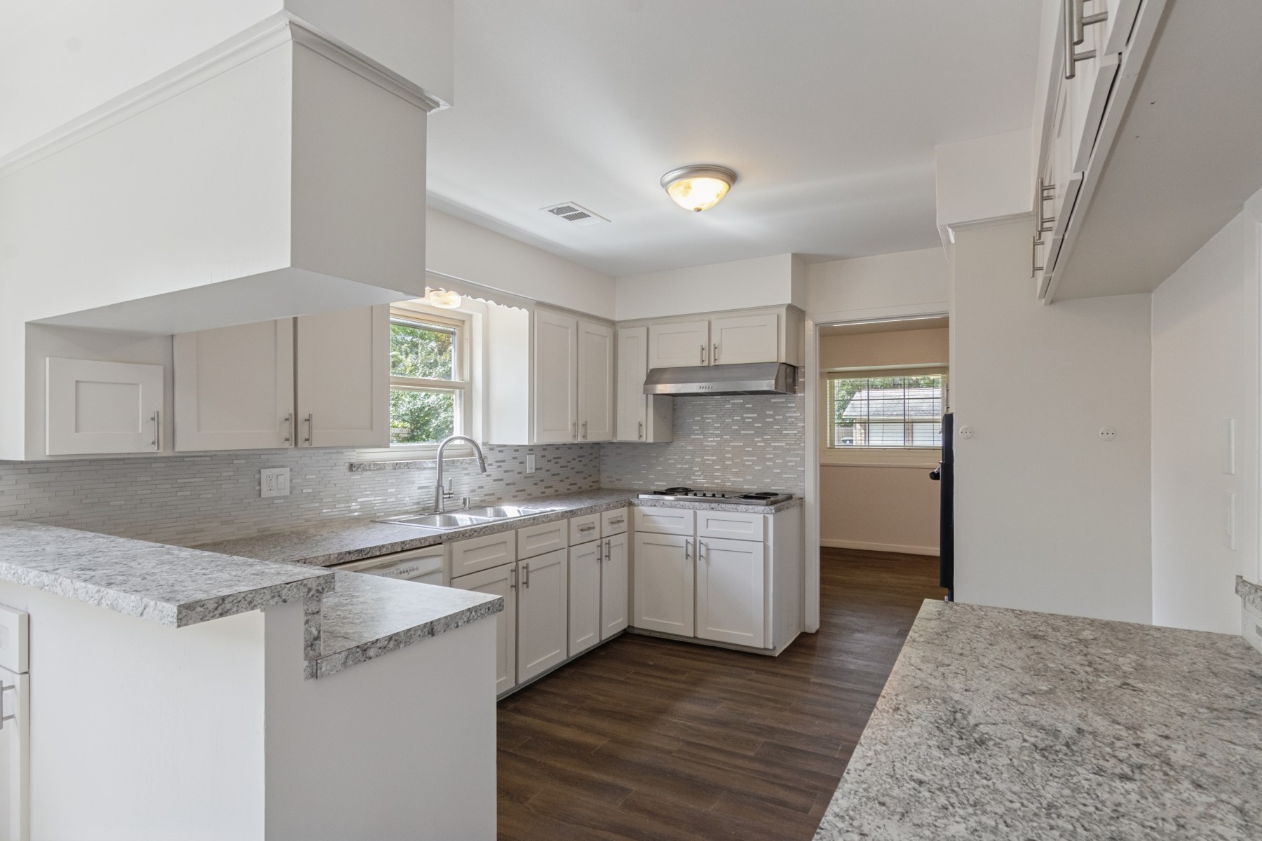 5647 Lymbar Drive Property Photo 12