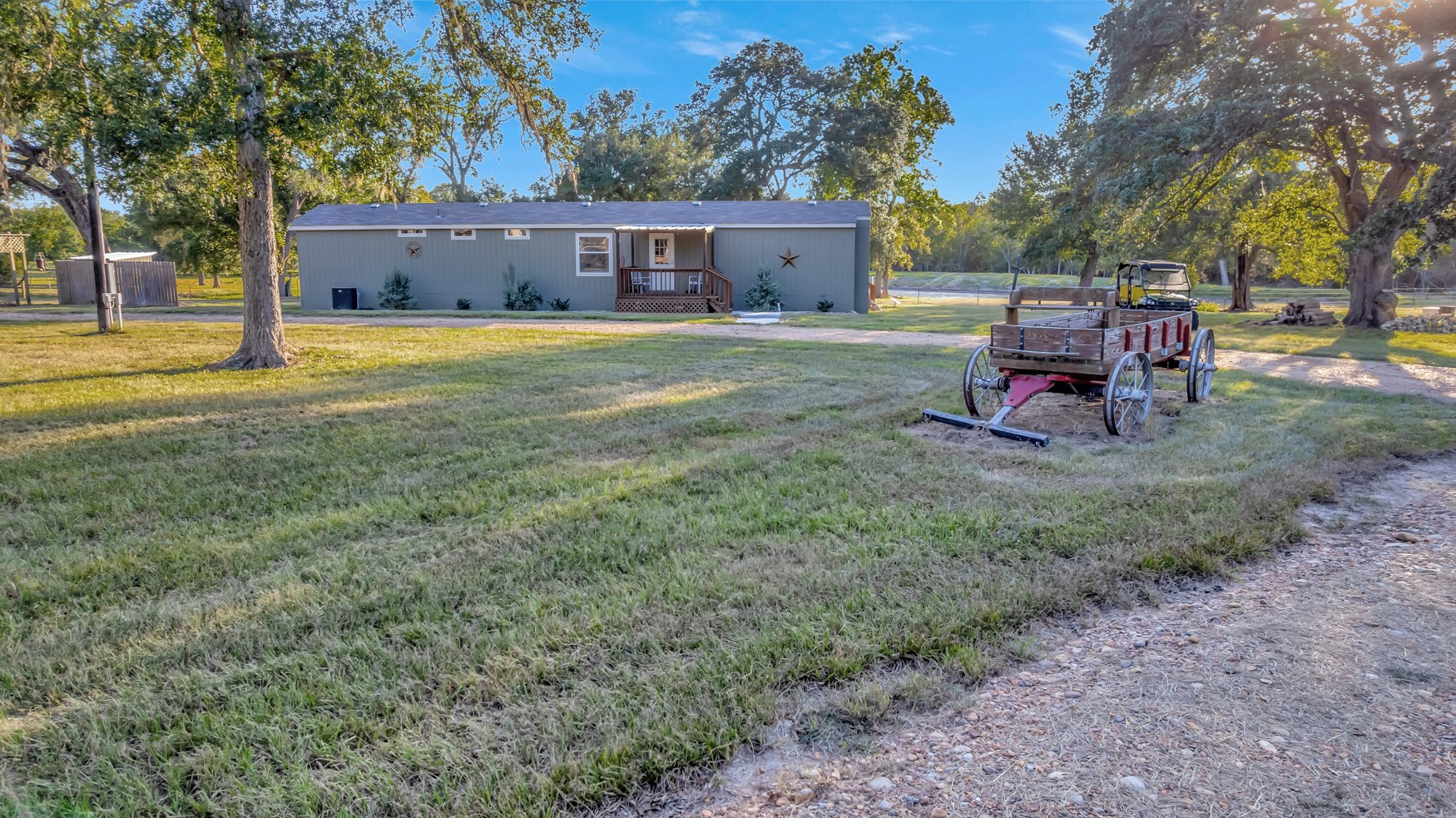 2698 County Road 284 Property Photo 13