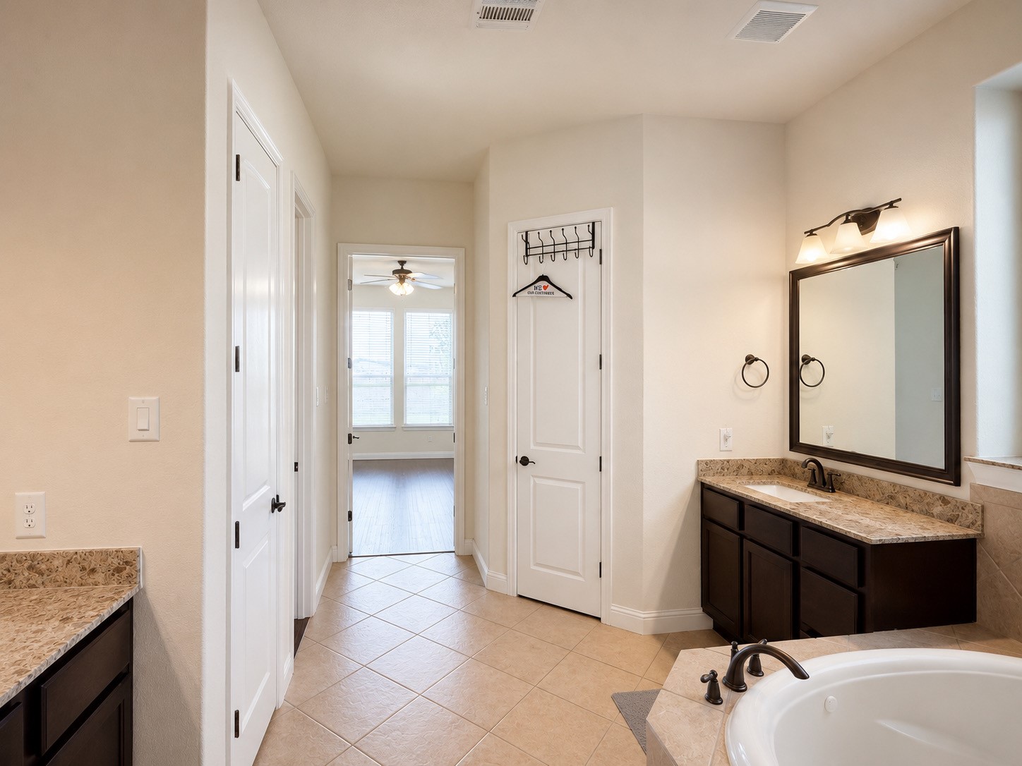 7742 Candlelight Park Lane Property Photo 11