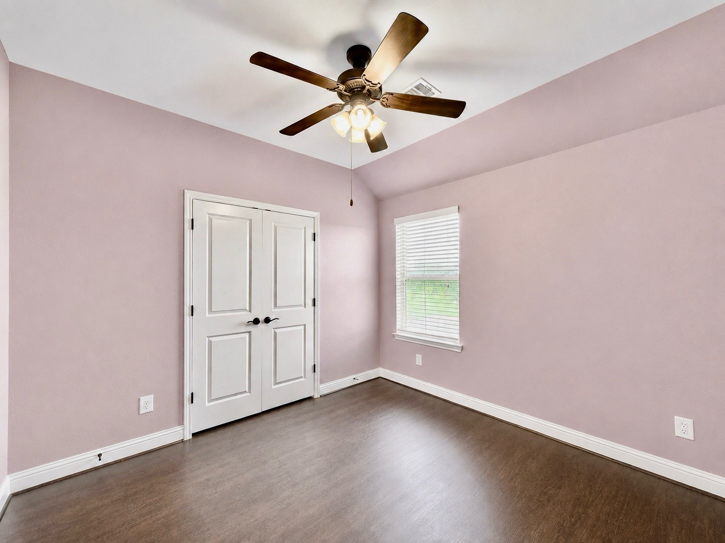 7742 Candlelight Park Lane Property Photo 19