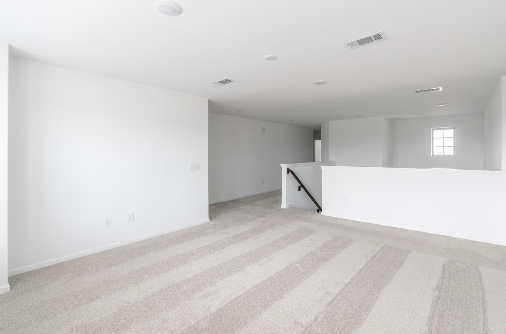 1052 Greenshank Drive Property Photo 17