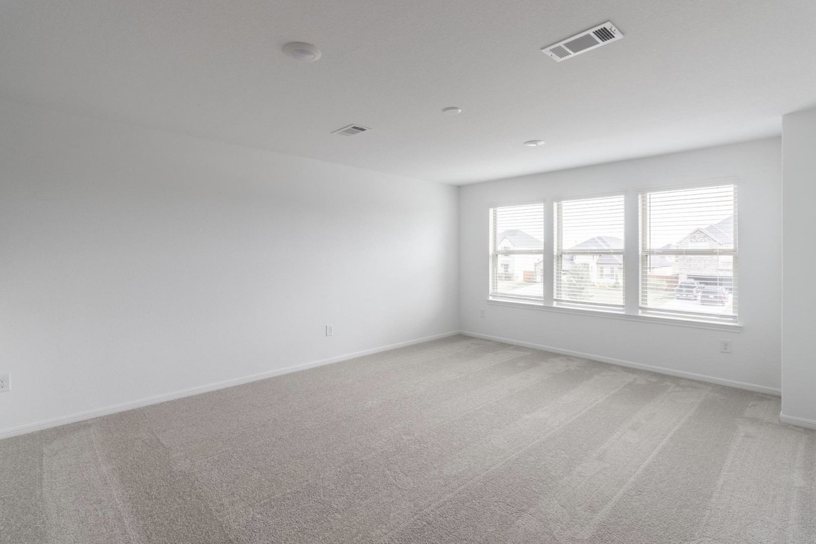 1052 Greenshank Drive Property Photo 18