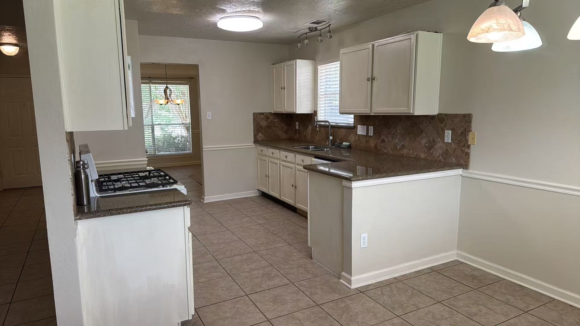 3910 Bridgebay Property Photo 7