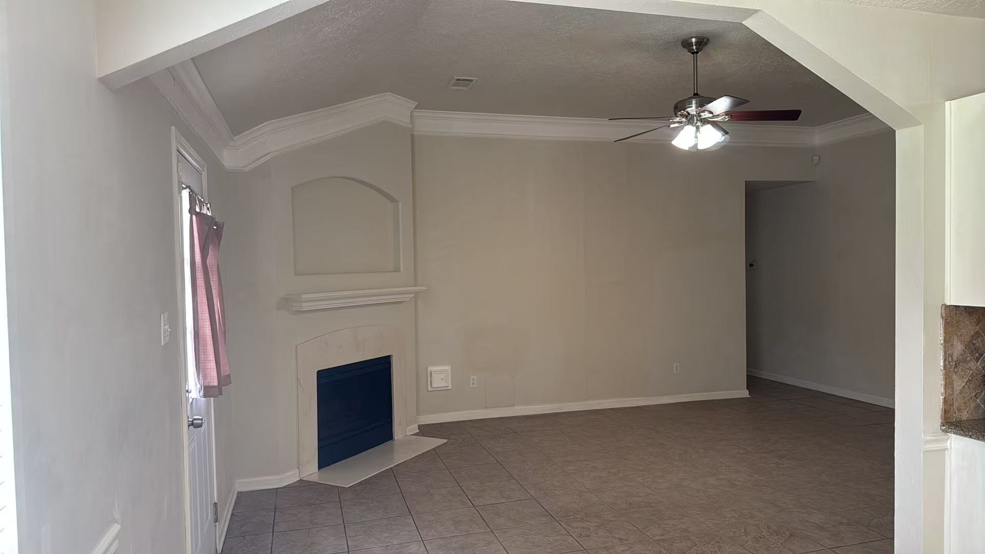 3910 Bridgebay Property Photo 8