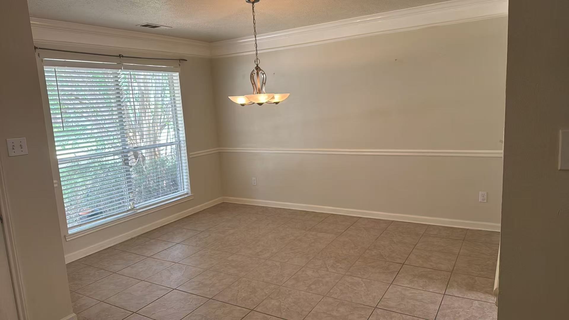 3910 Bridgebay Property Photo 9