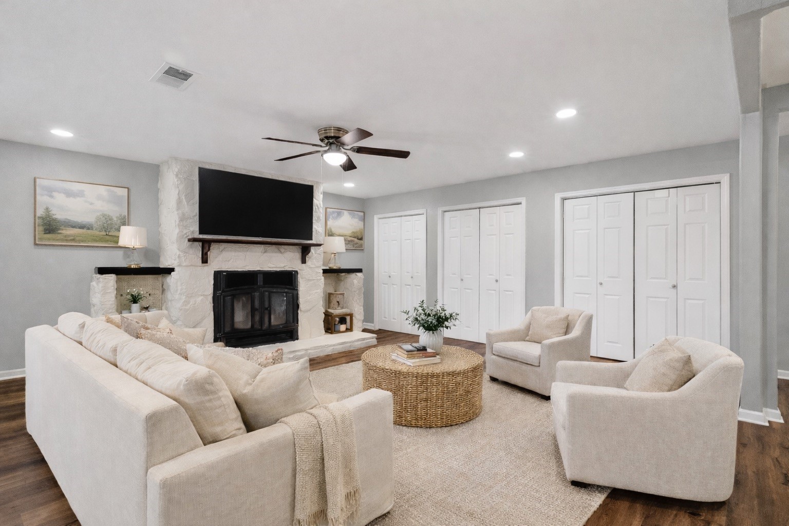 515 Maple Way Property Photo 3