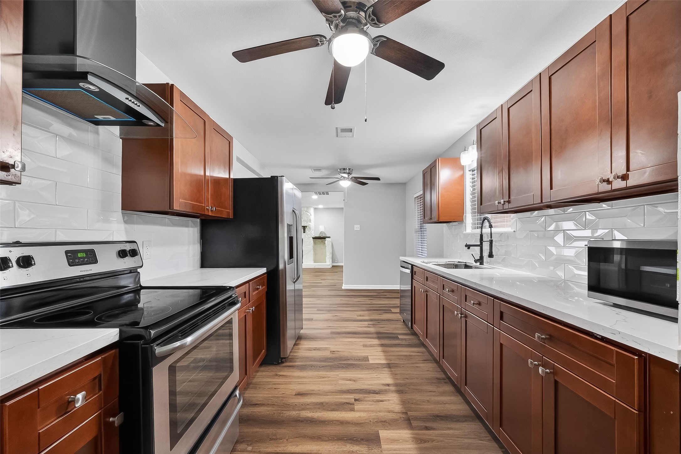 515 Maple Way Property Photo 13