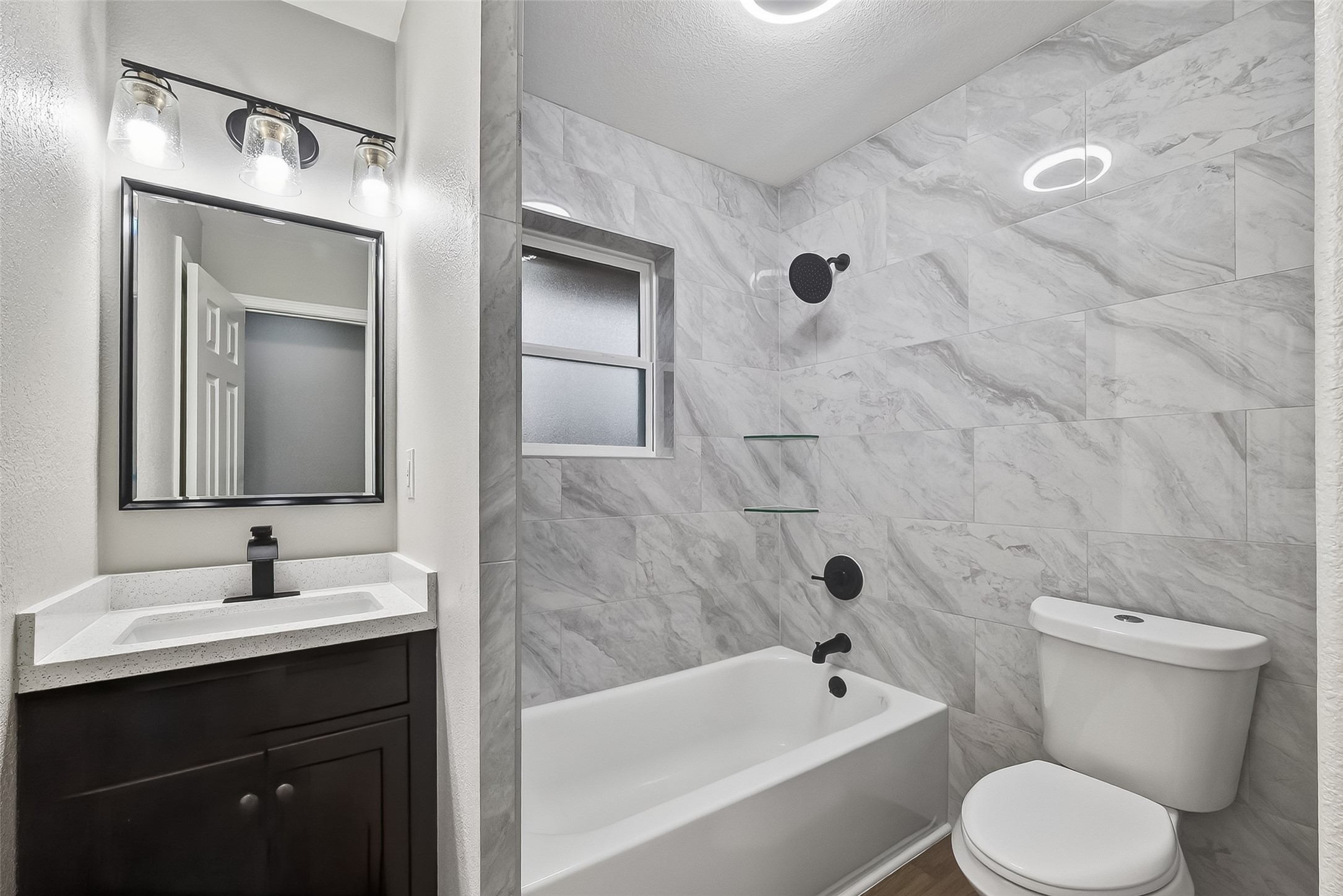 515 Maple Way Property Photo 14