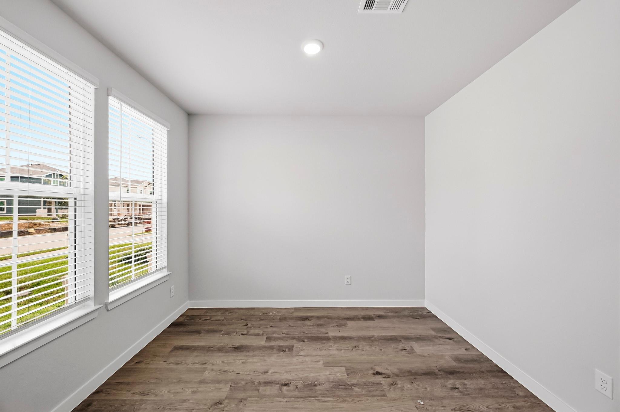 4518 Pleasant Peony Way Property Photo 4