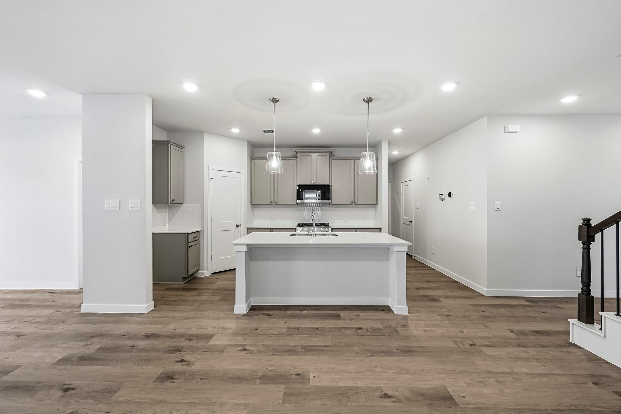 4518 Pleasant Peony Way Property Photo 10