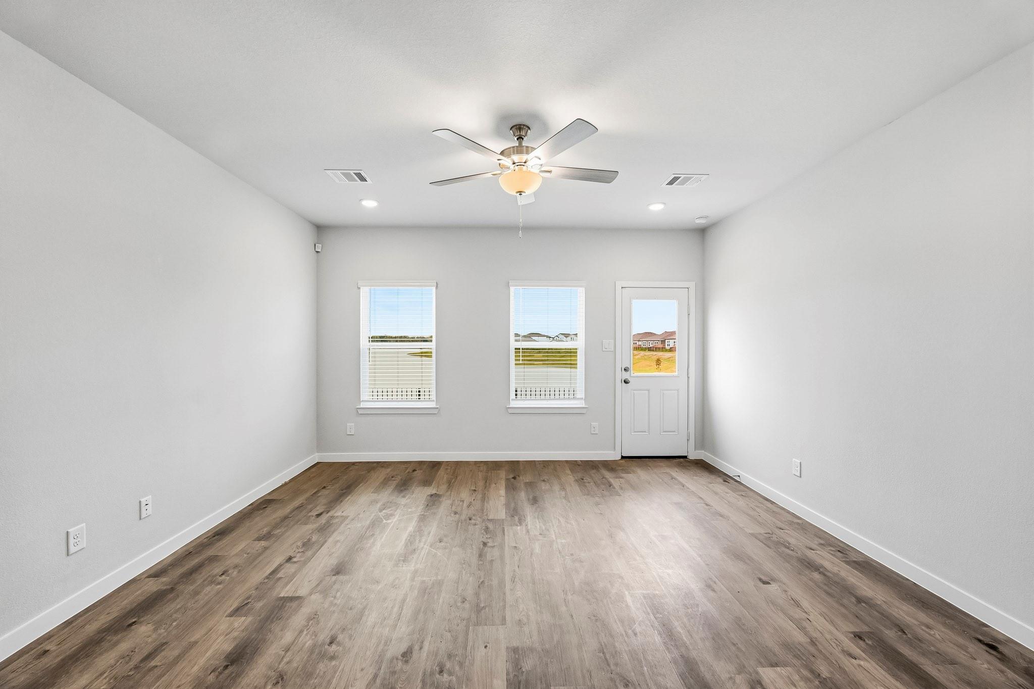 4518 Pleasant Peony Way Property Photo 11