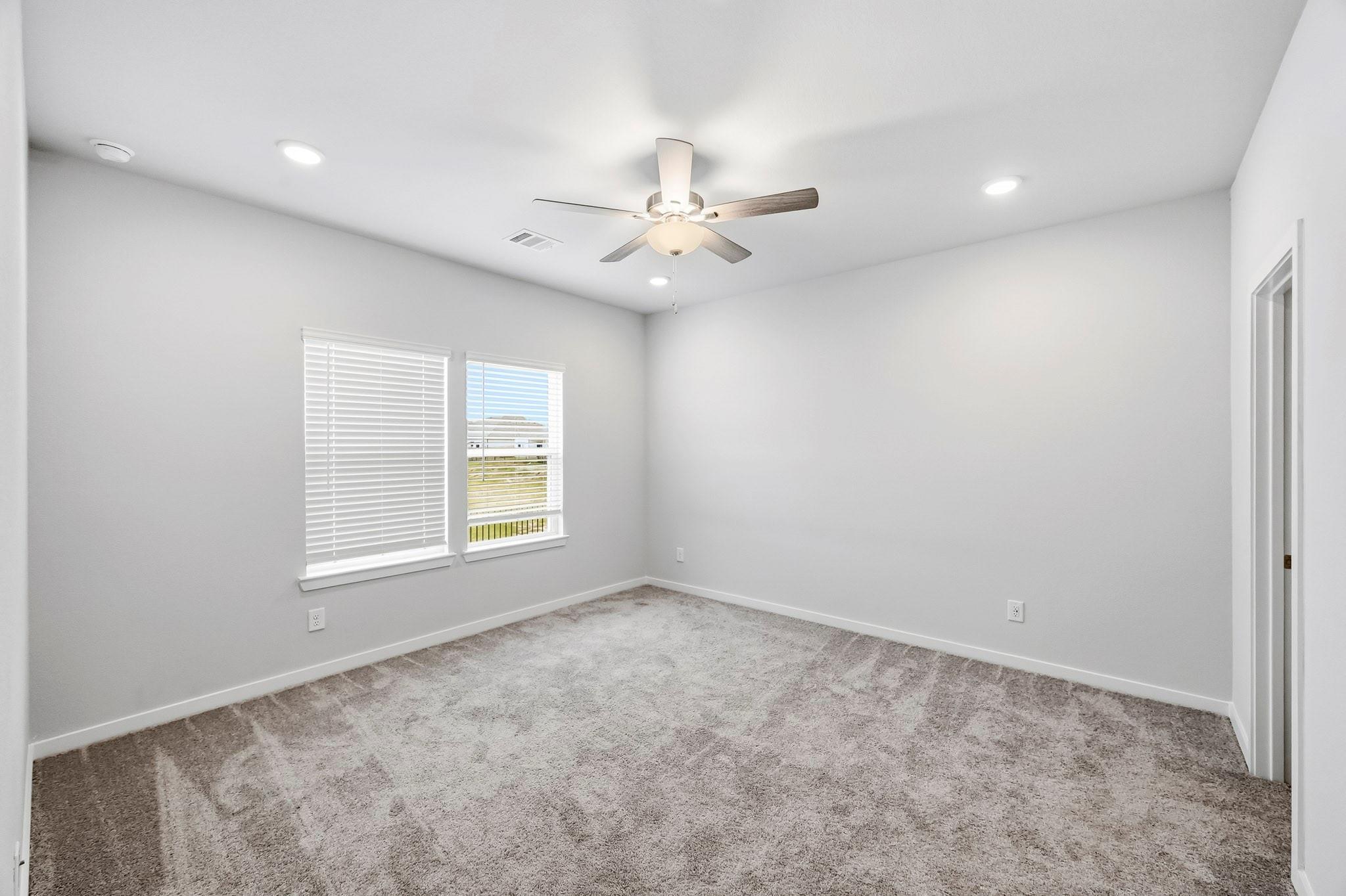4518 Pleasant Peony Way Property Photo 13