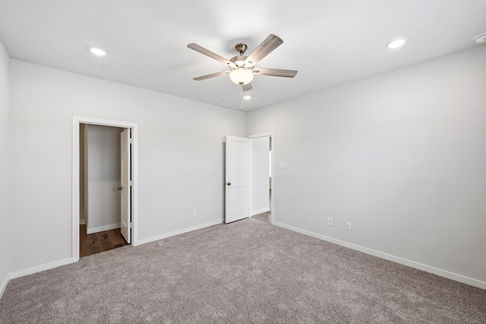 4518 Pleasant Peony Way Property Photo 15