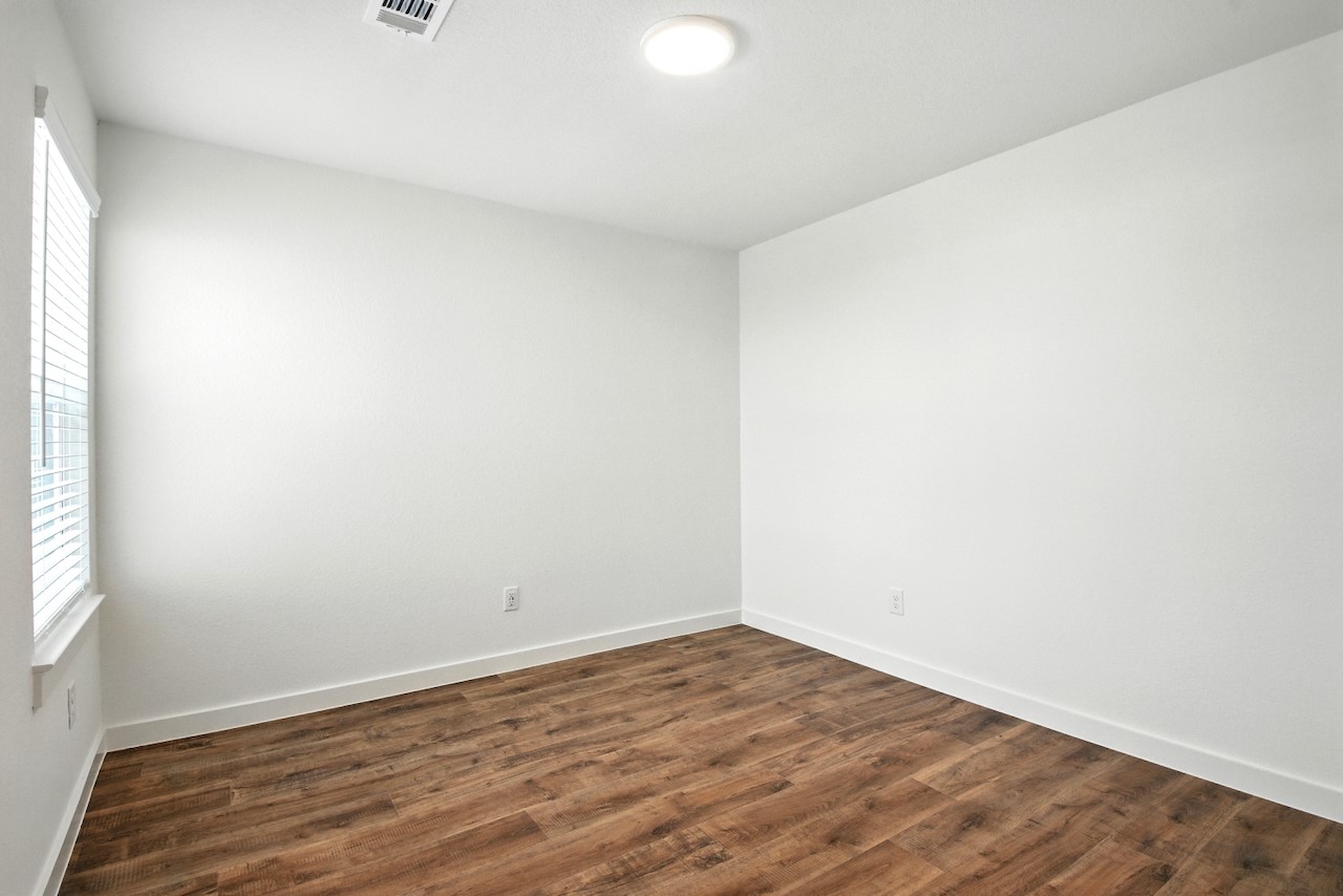 1801 N Peach Creek Drive Property Photo 14