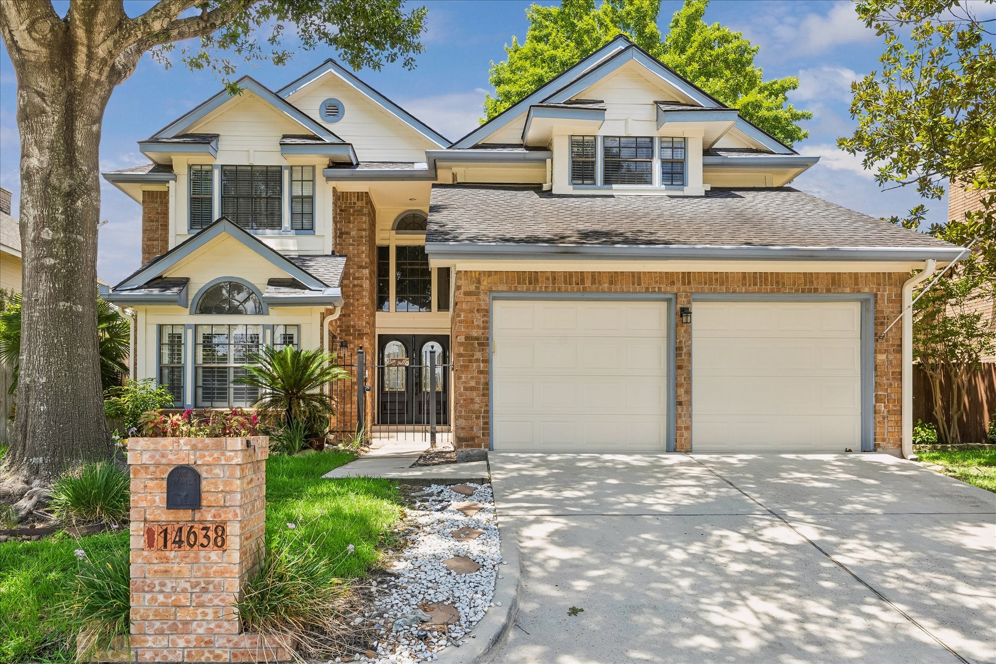 14638 S Hearthstone Green Drive Property Photo 1
