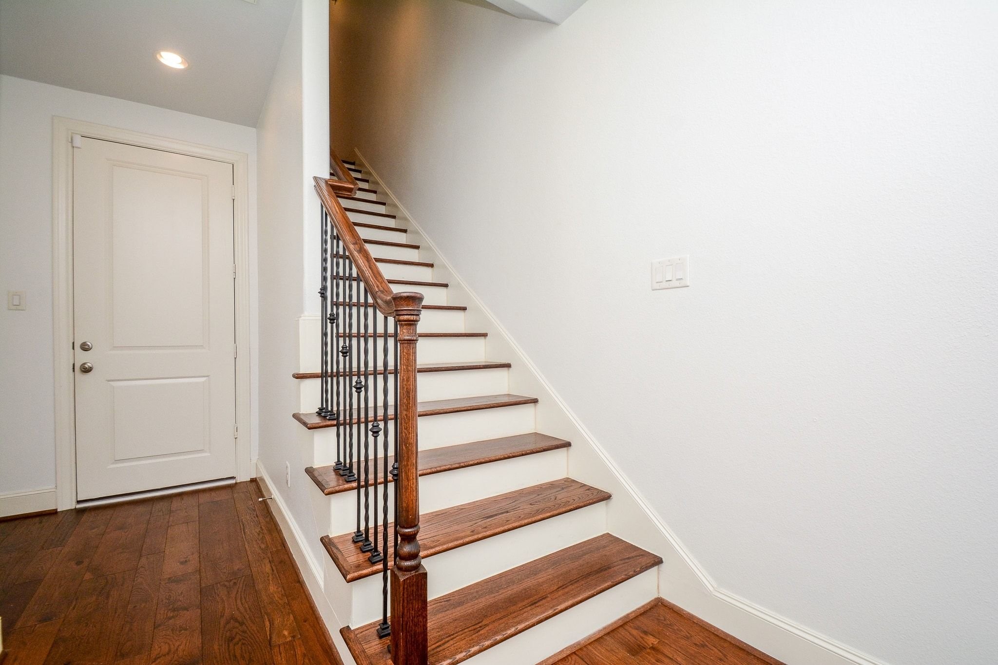 2960 Rusk Street Property Photo 10