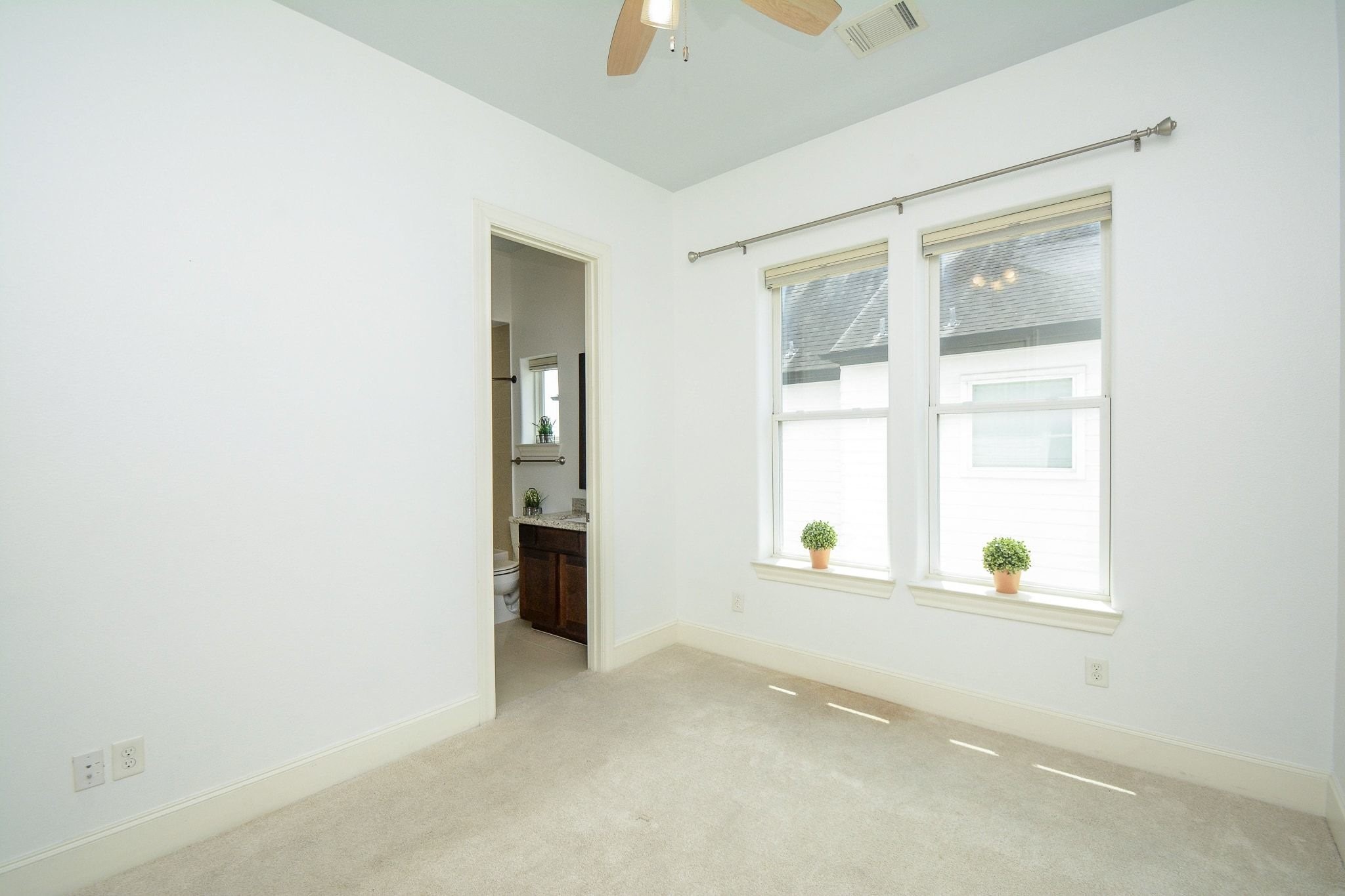 2960 Rusk Street Property Photo 21