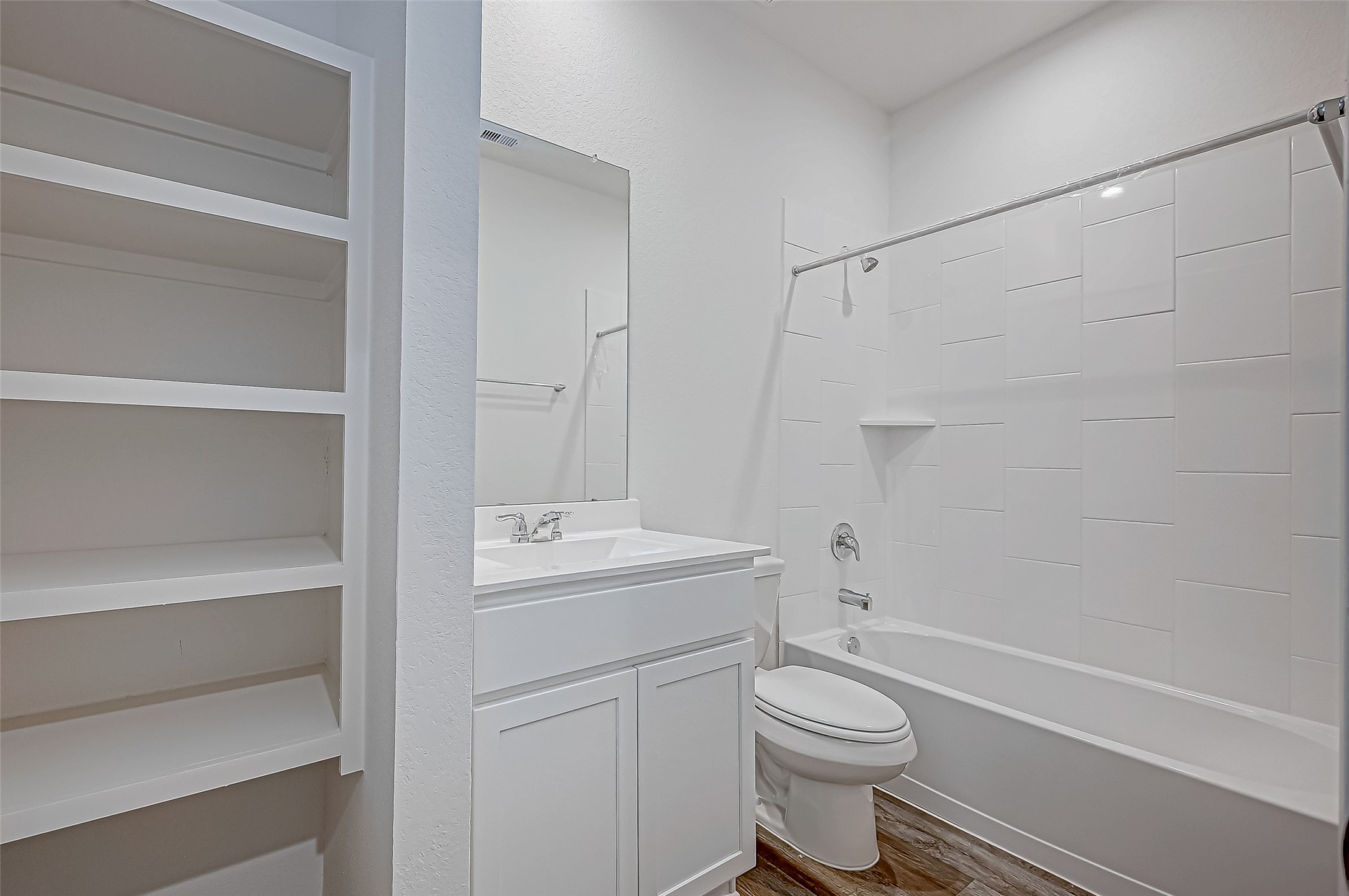 4222 Ramsbury Drive Property Photo 7