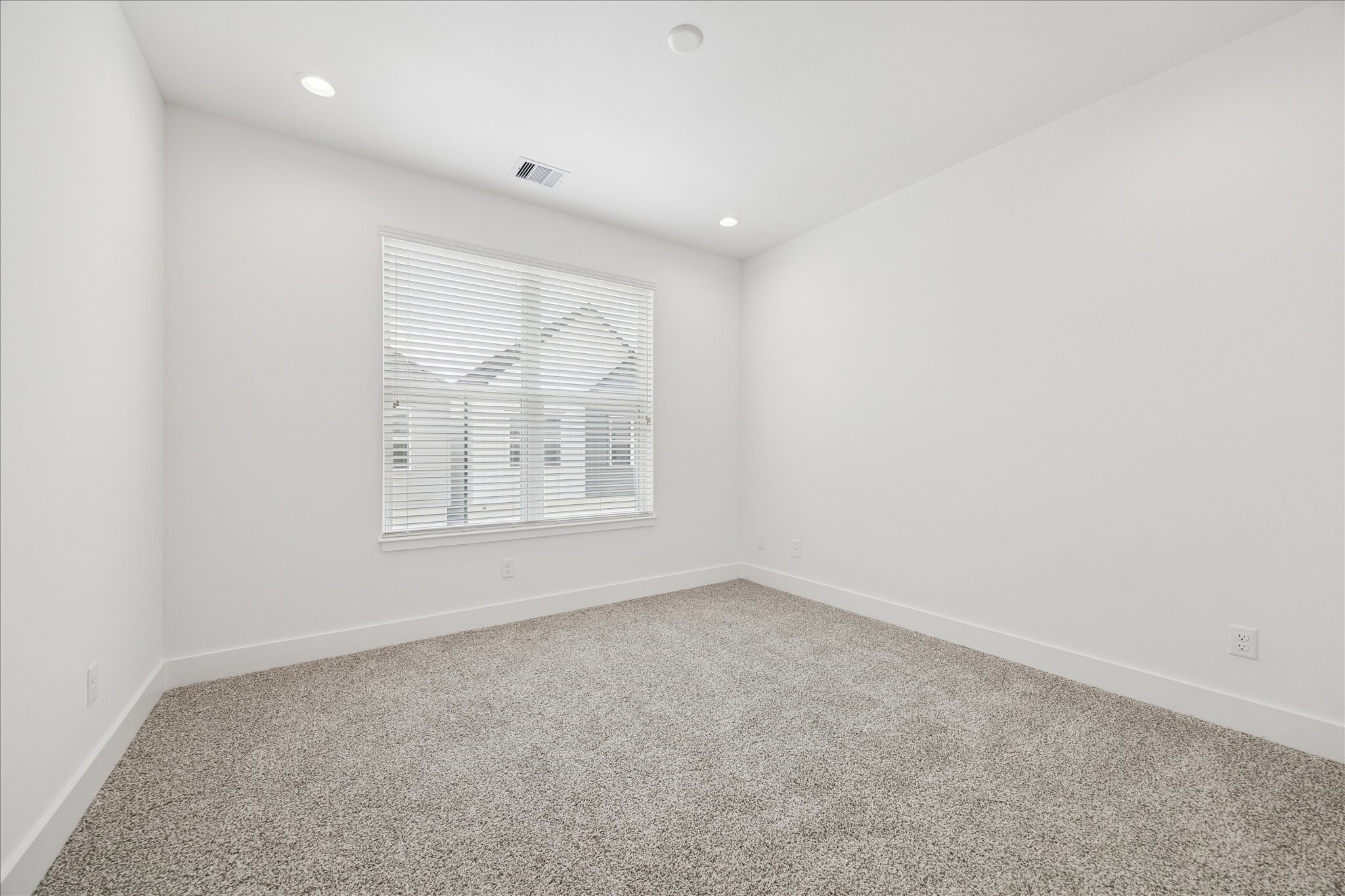 1830 W Tidwell Road Property Photo 32