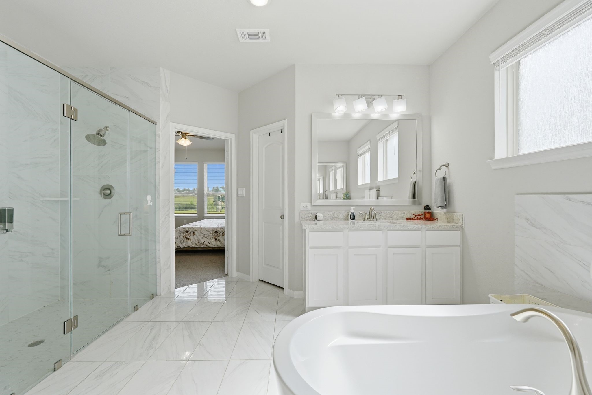 225 Peninsula Point Drive Property Photo 20