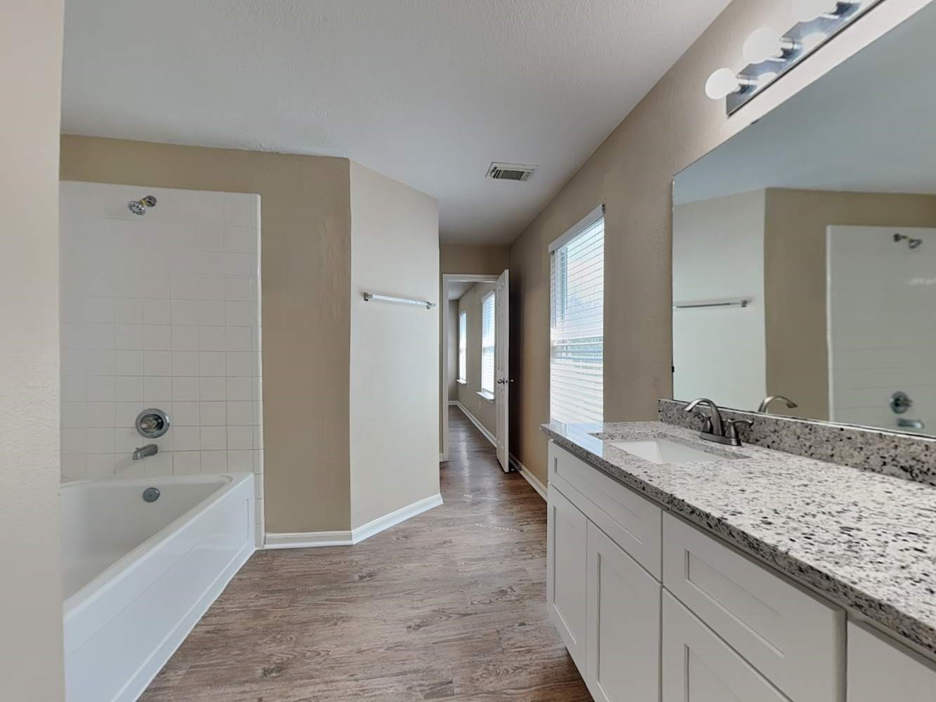 13742 Clarks Fork Drive Property Photo 11