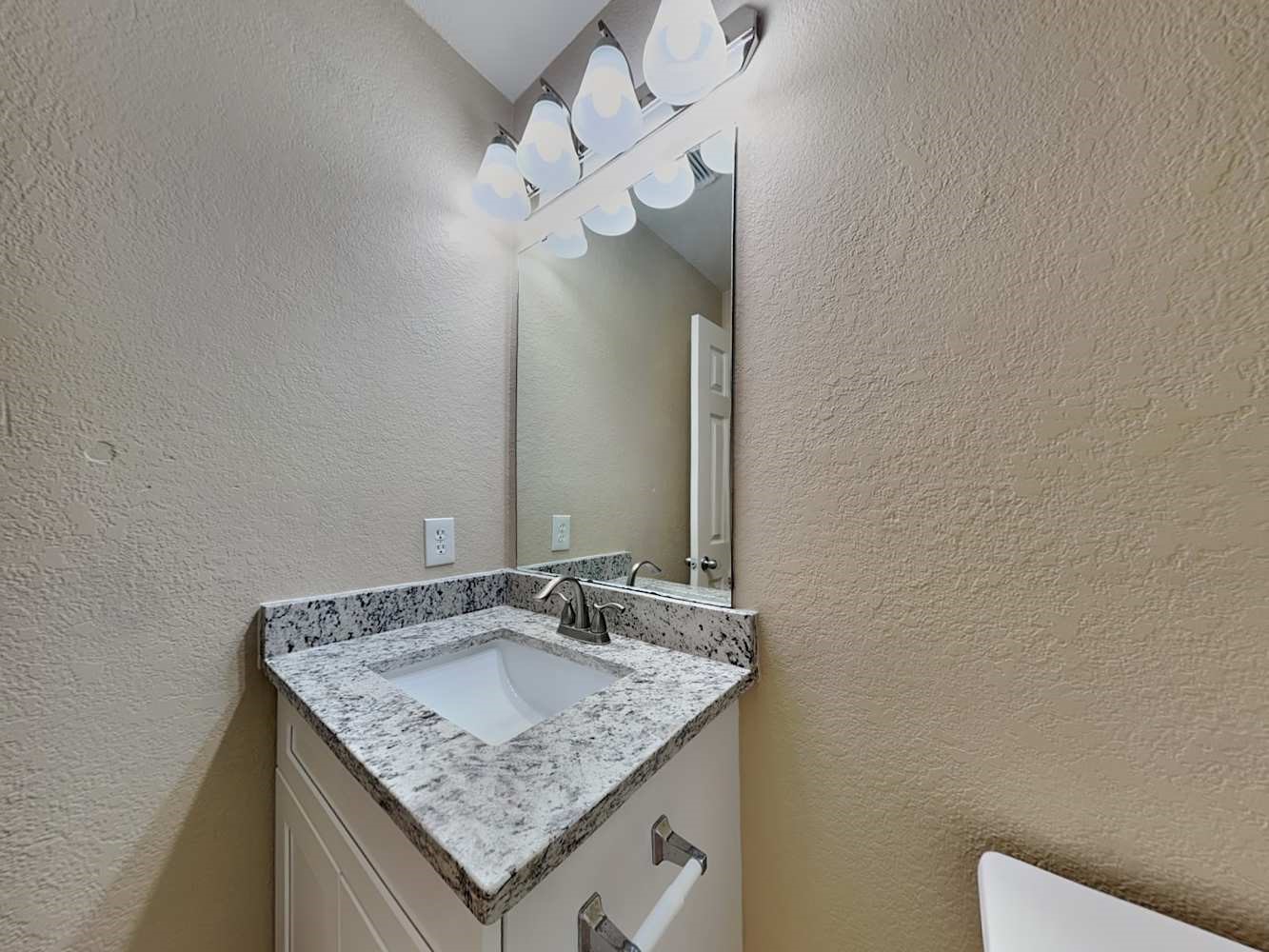 13742 Clarks Fork Drive Property Photo 12