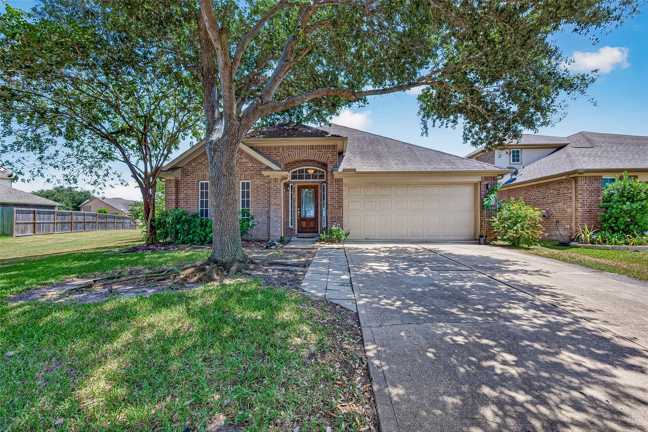 2014 Foxgate Drive Property Photo 1