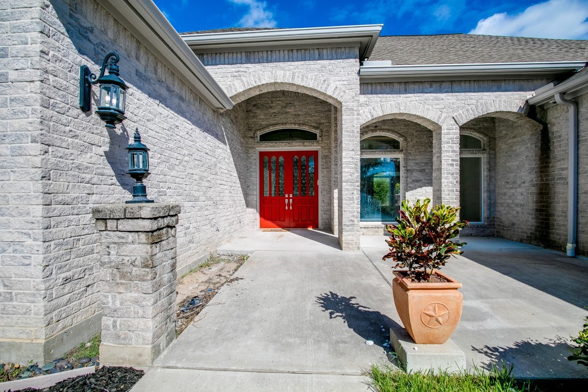 6606 Wimbledon Forest Court Property Photo 2