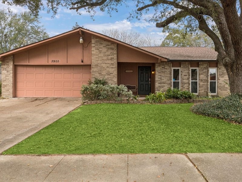 3902 Broken Elm Drive Property Photo 2